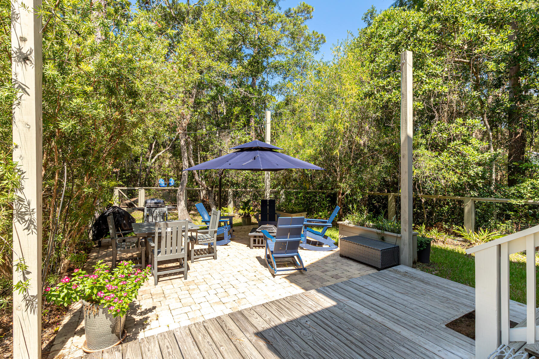 GULF SHORE MANOR - Residential