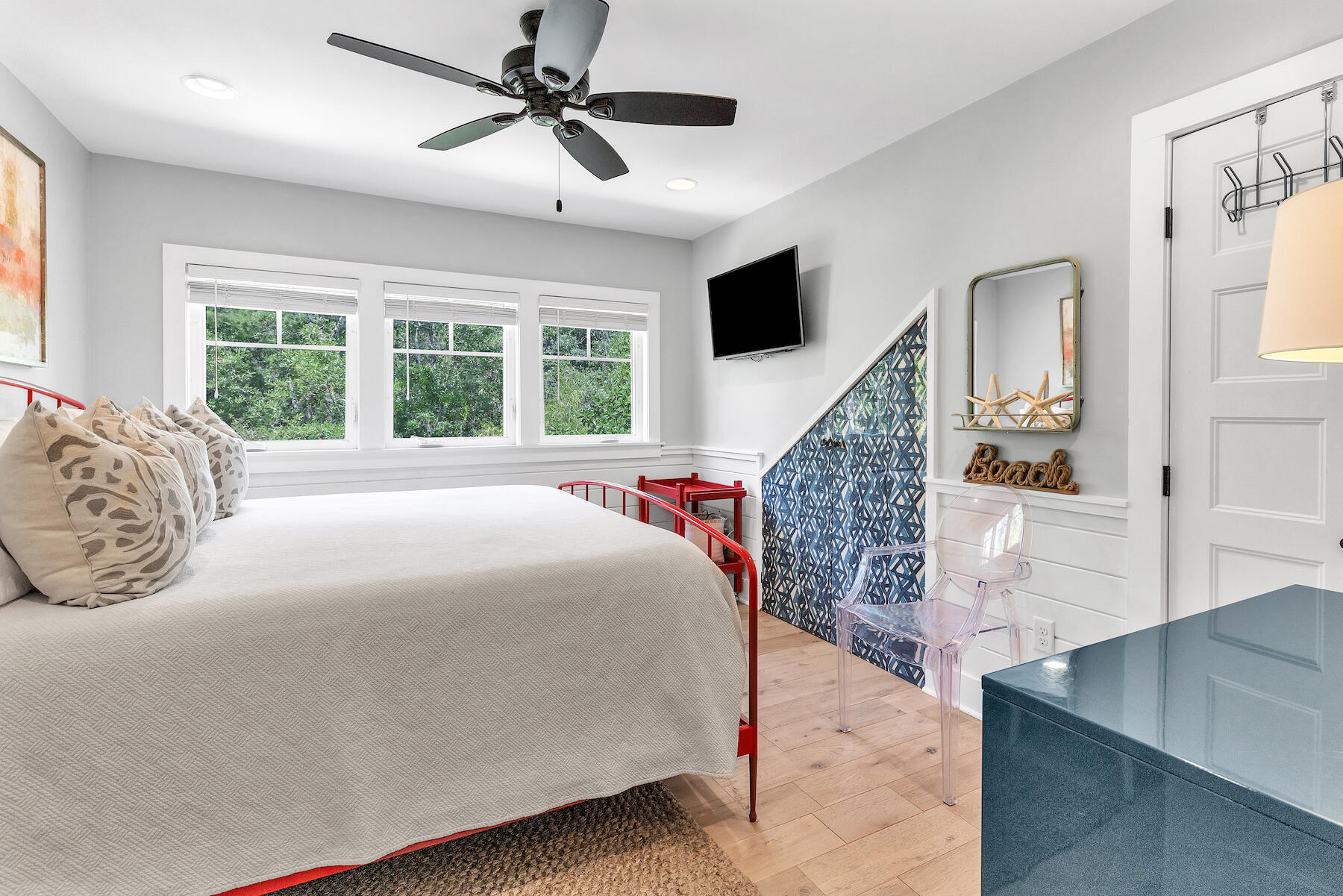 GULF SHORE MANOR - Residential