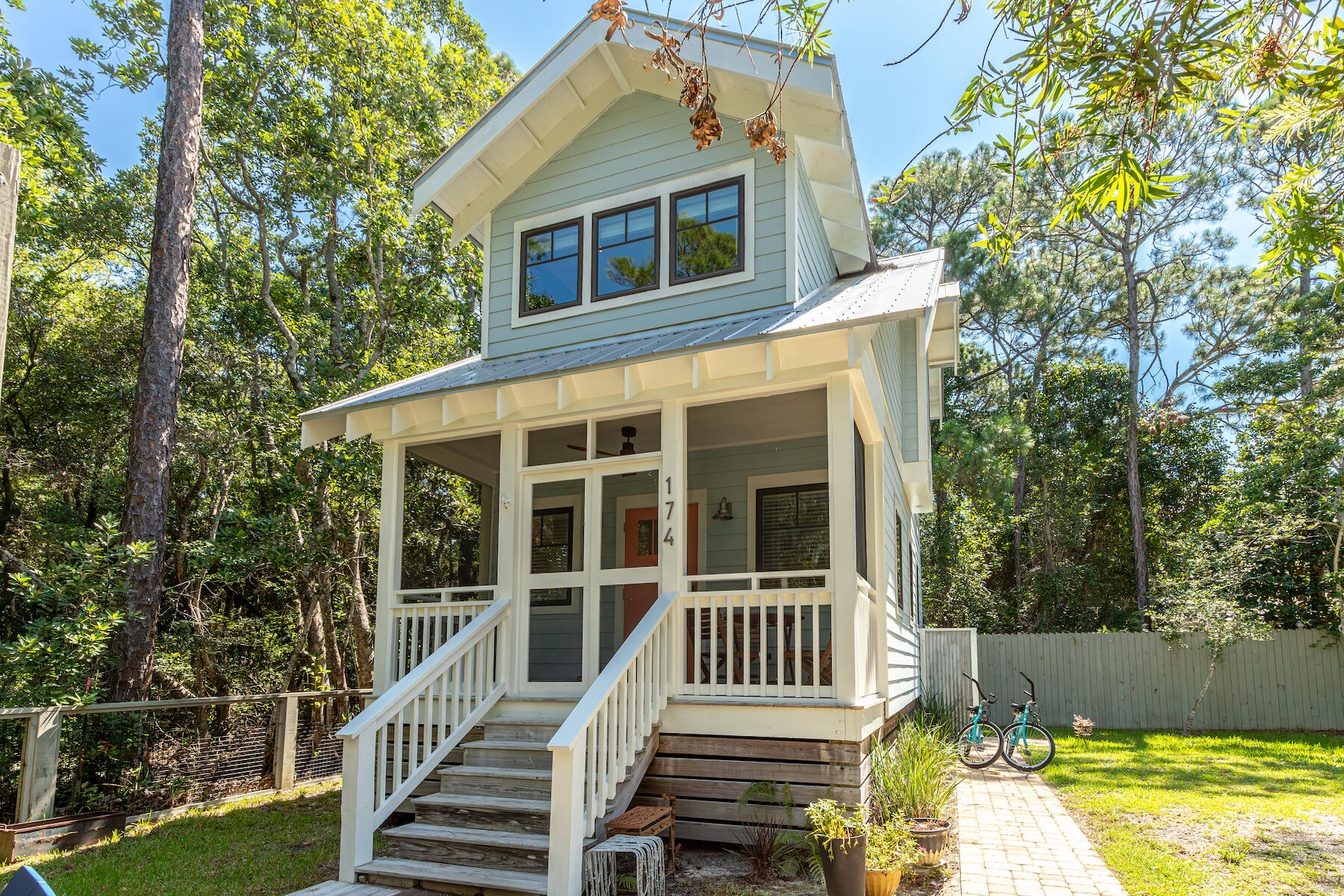 GULF SHORE MANOR - Residential