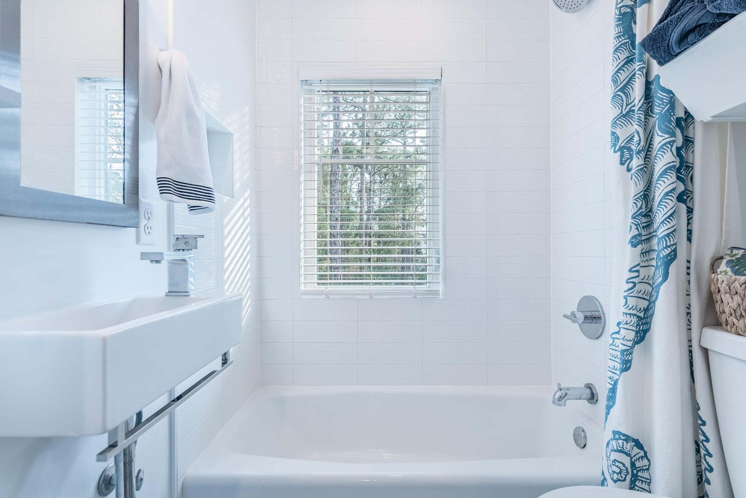 GULF SHORE MANOR - Residential