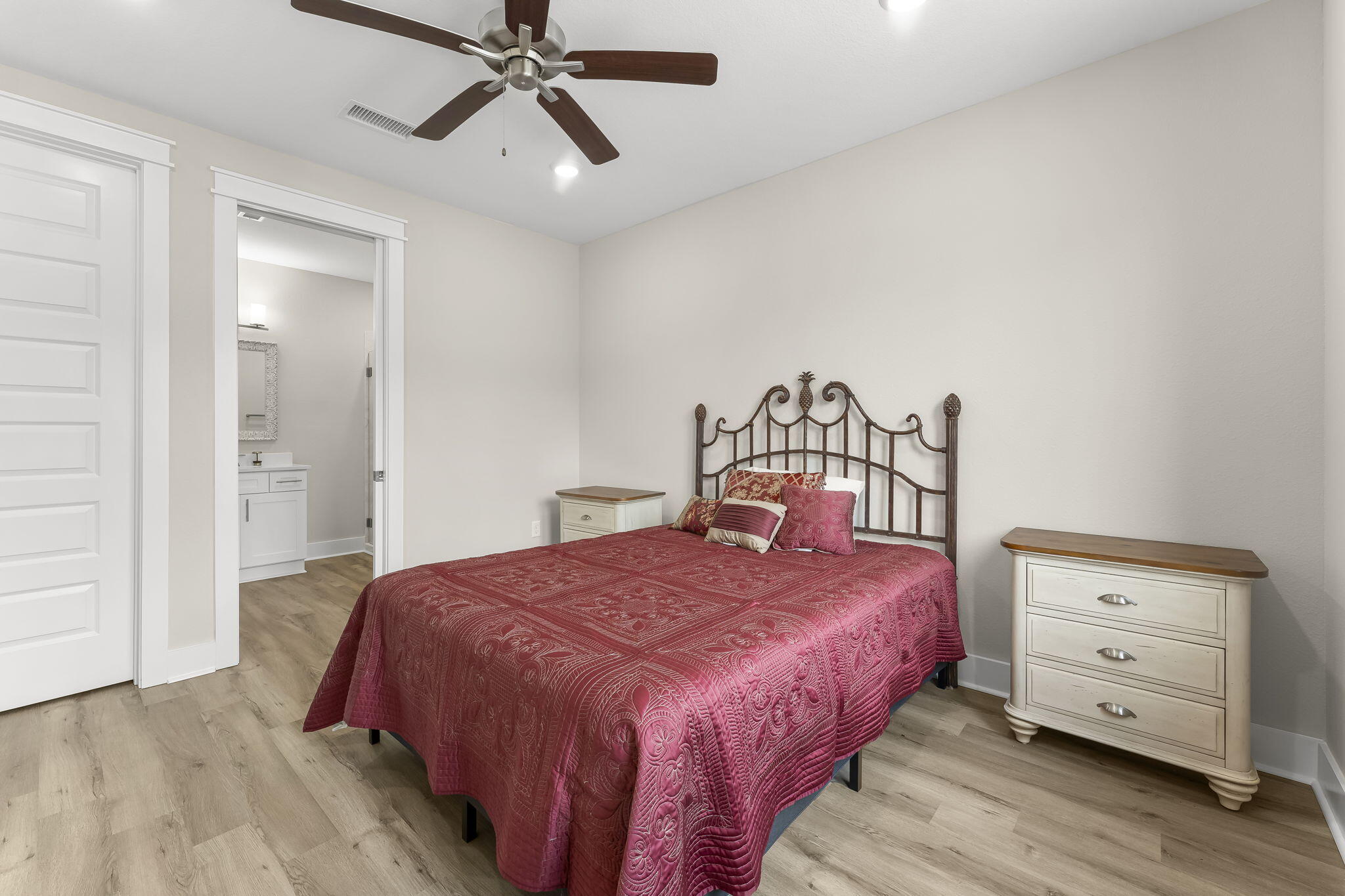 Pt Washington Preserve - Residential Lease
