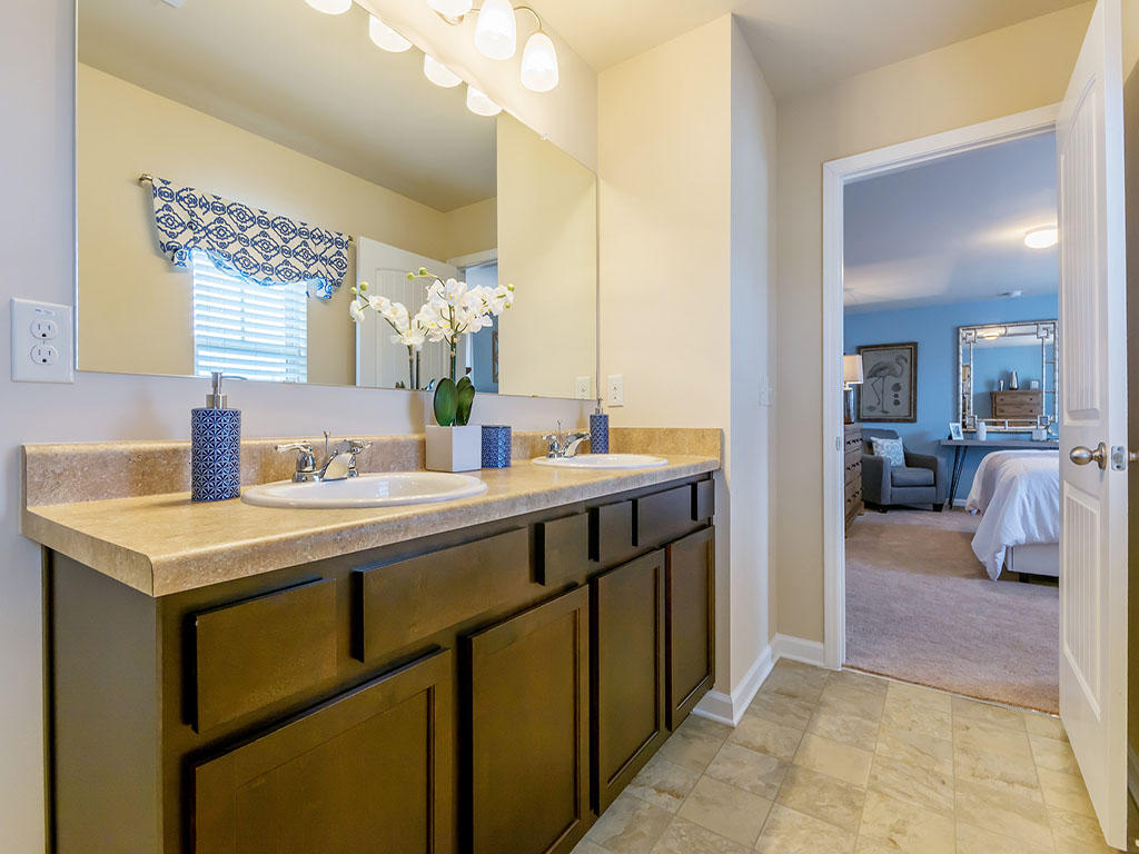 HAMMOCK BAY - MILL COTTAGES - Residential