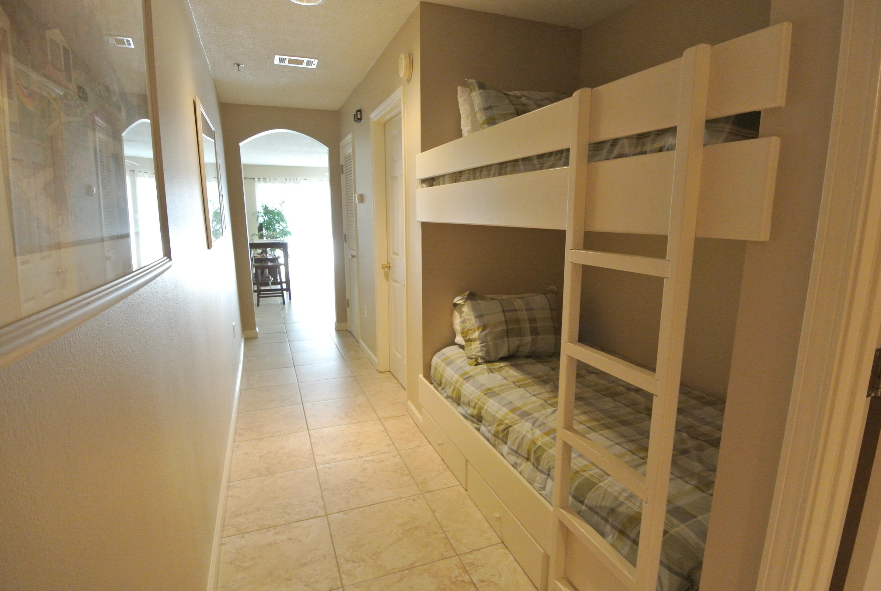 WINDANCER CONDO - Residential