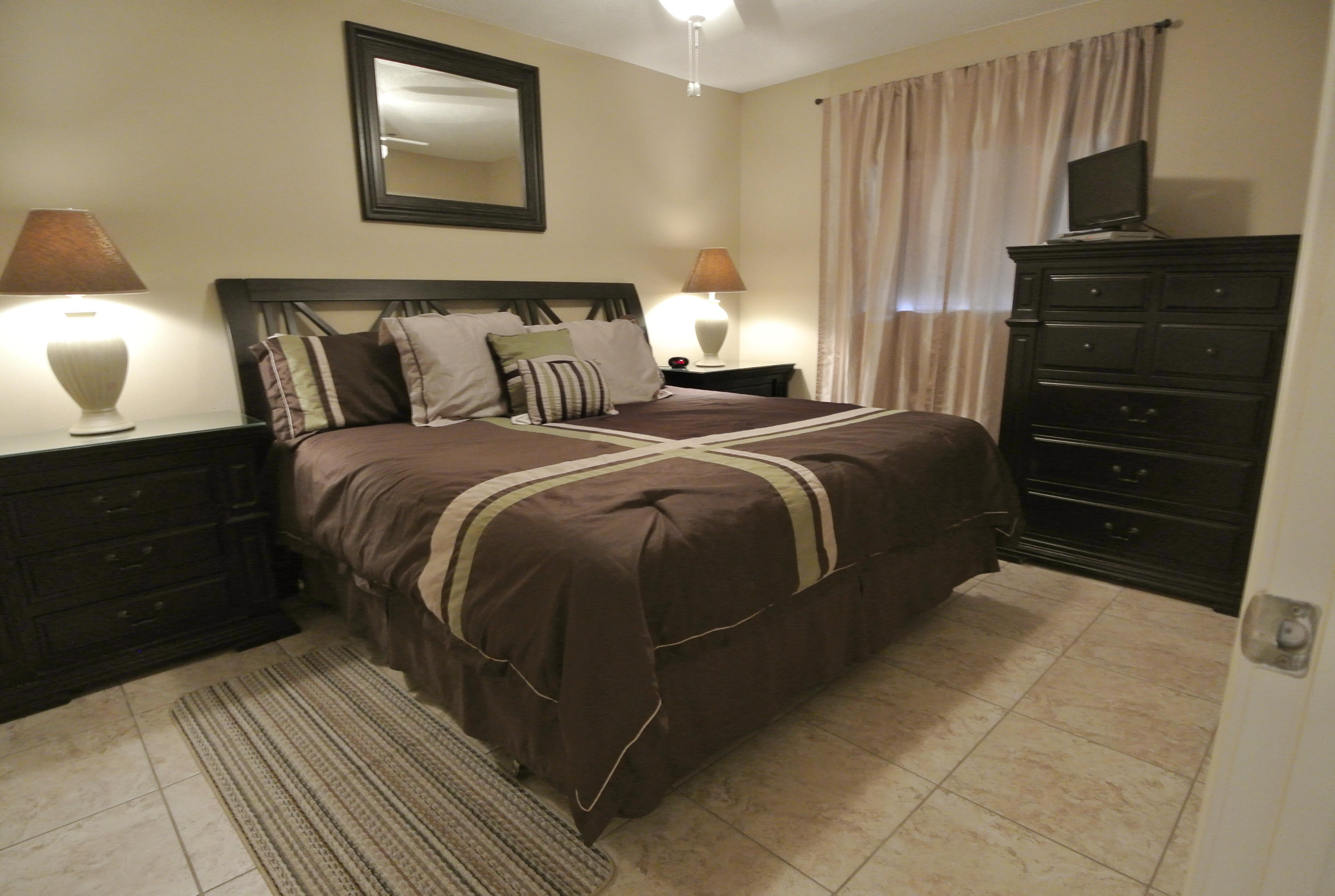 WINDANCER CONDO - Residential