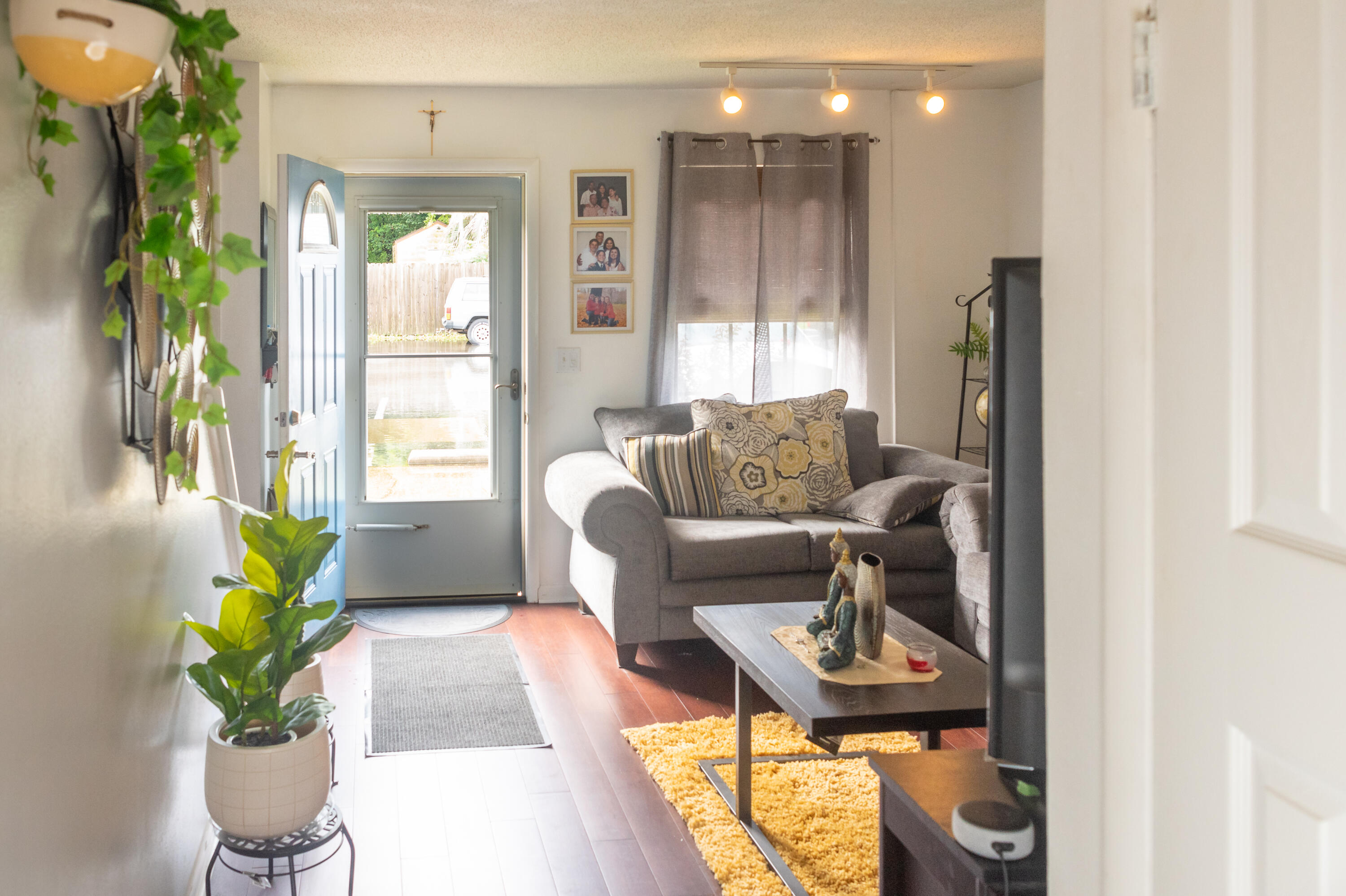 BROWNSVILLE STATION 111 - Residential