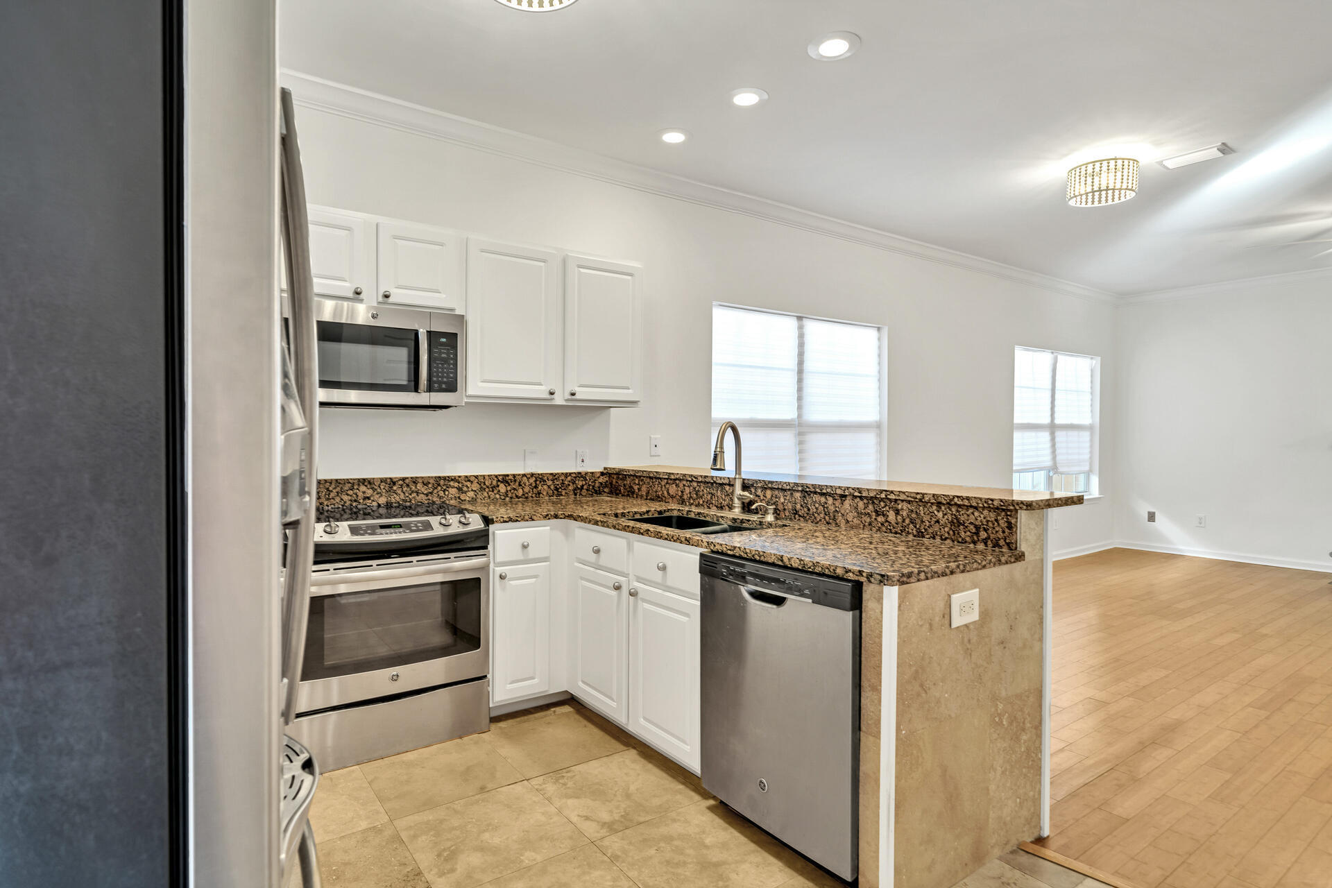 EMERALD HEIGHTS S/D - Residential