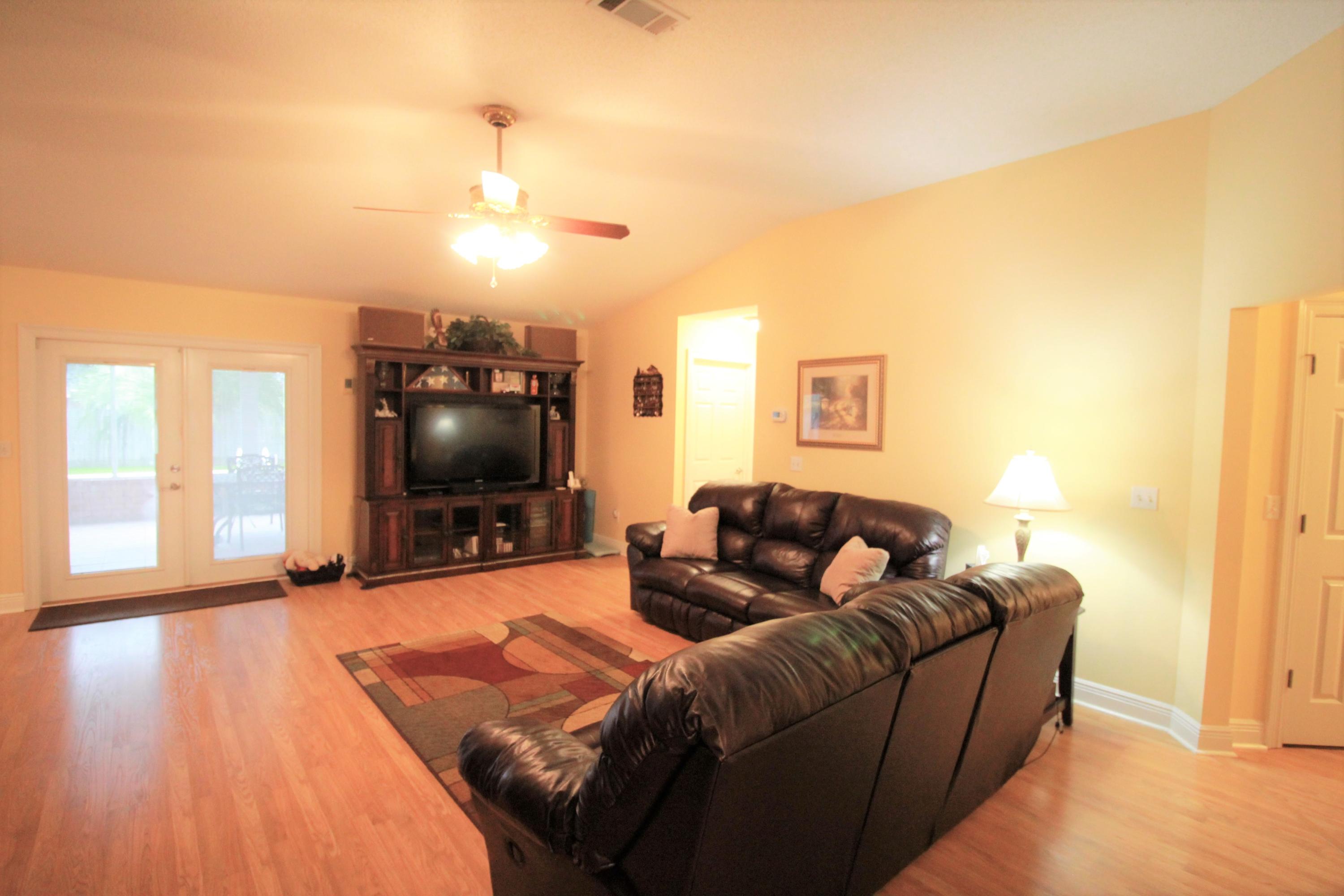 WESTVIEW ESTATES PH 3 - Residential