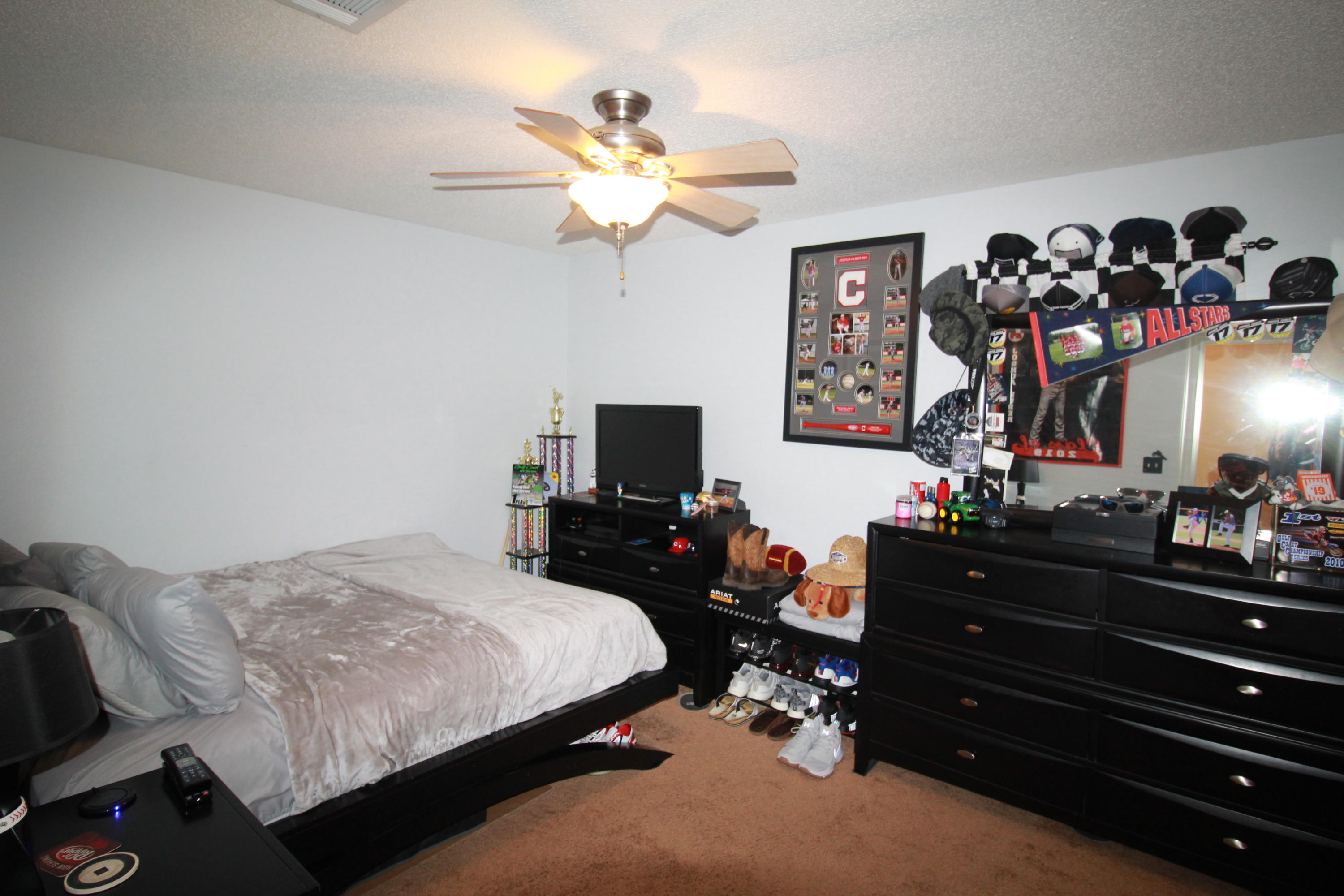 WESTVIEW ESTATES PH 3 - Residential