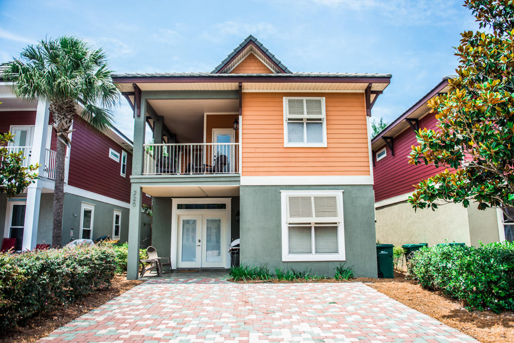 VILLAGES OF CRYSTAL BEACH - Residential