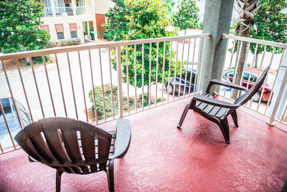 VILLAGES OF CRYSTAL BEACH - Residential