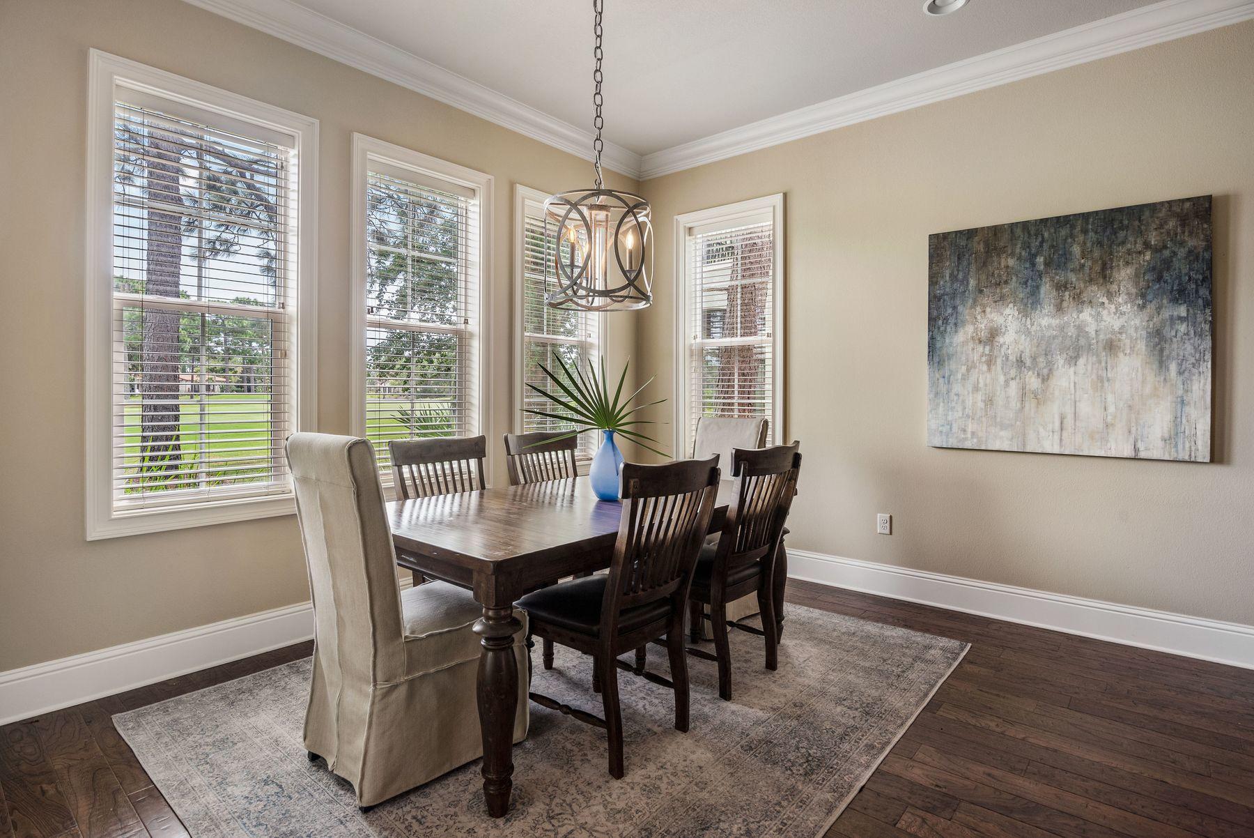 VILLA LAGO - Residential