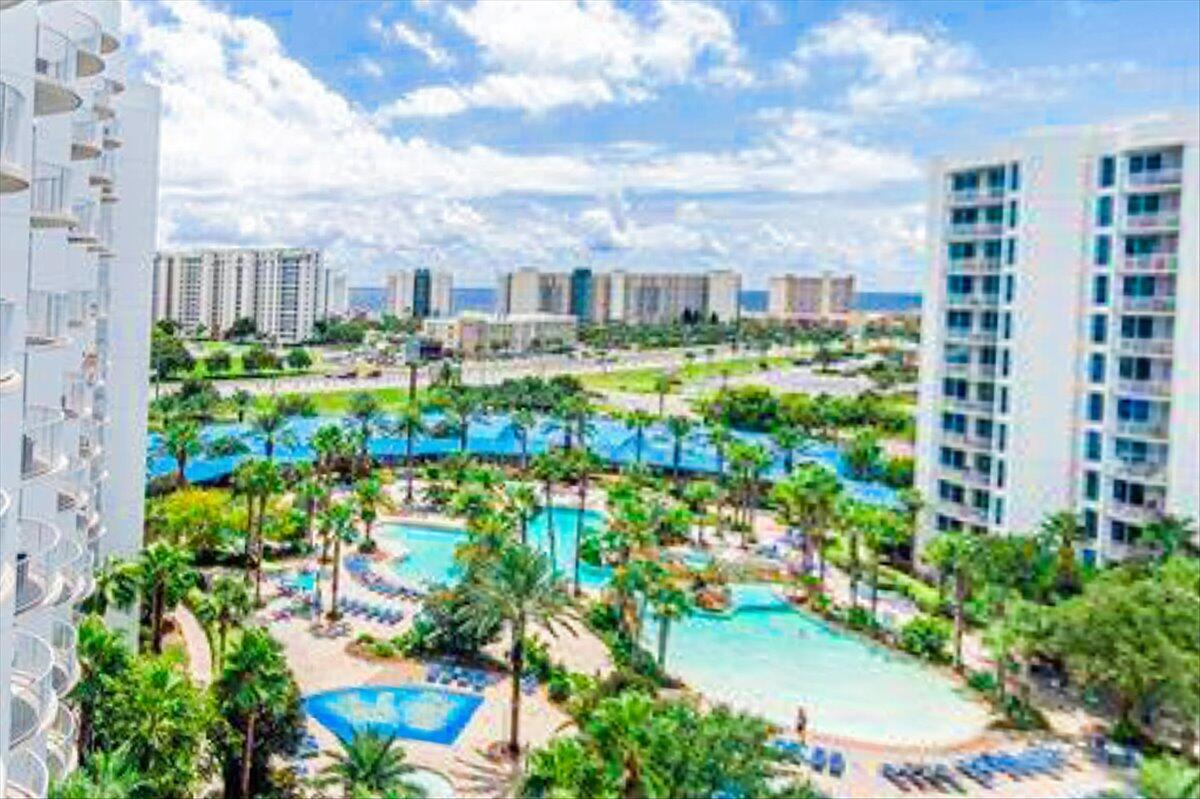 THE PALMS OF DESTIN - Residential