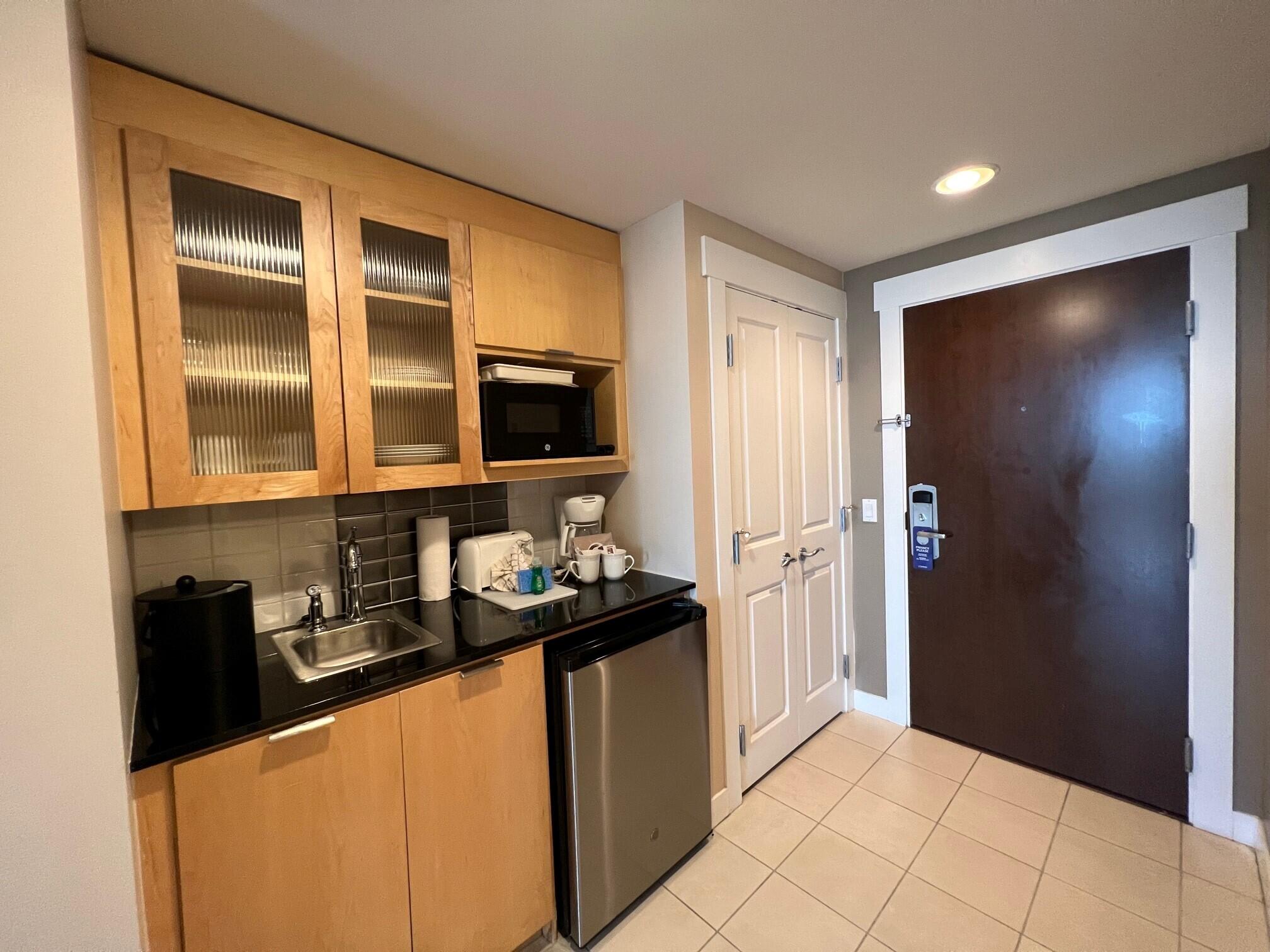 BAHIA CONDO - Residential Lease