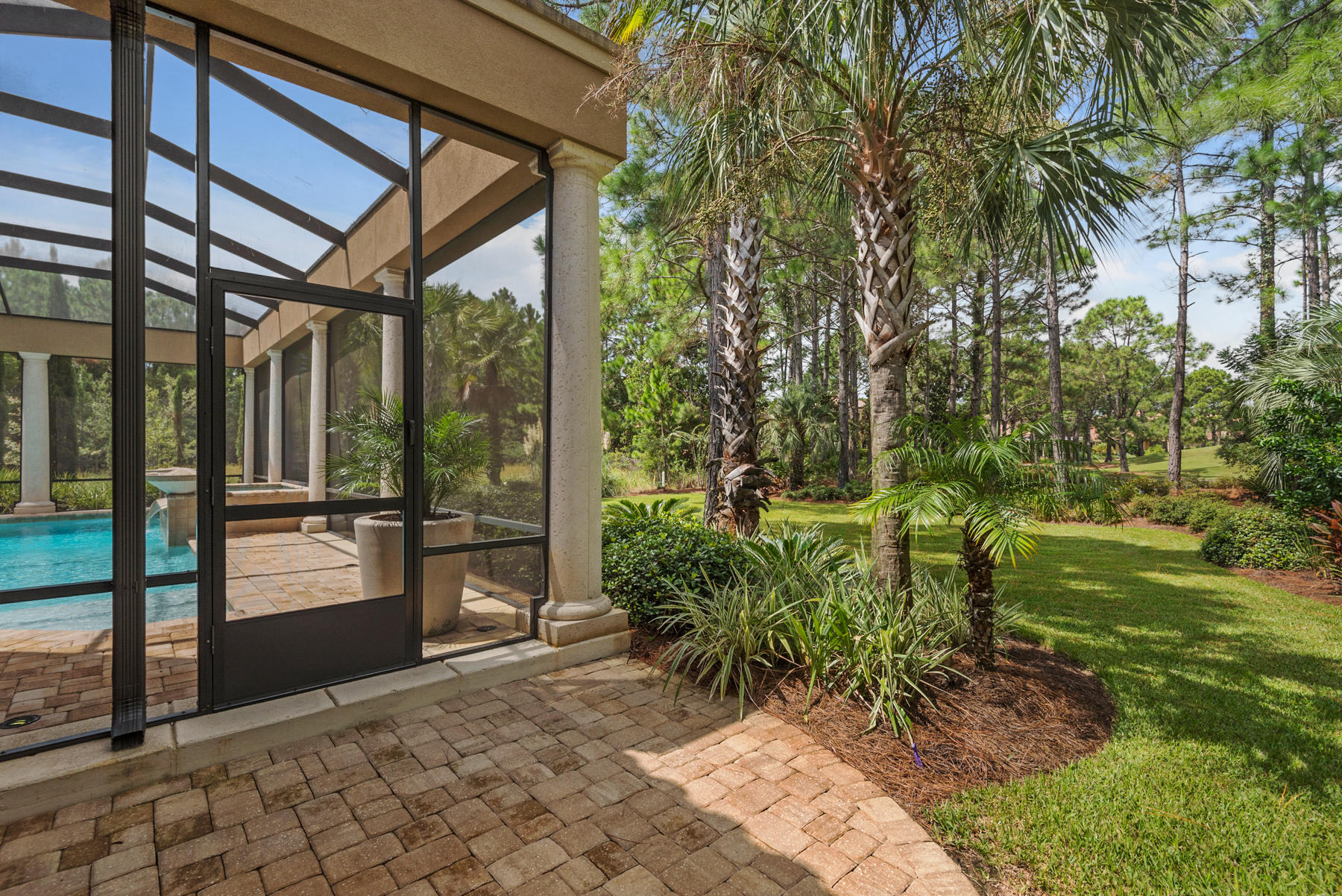 BURNT PINE - Residential