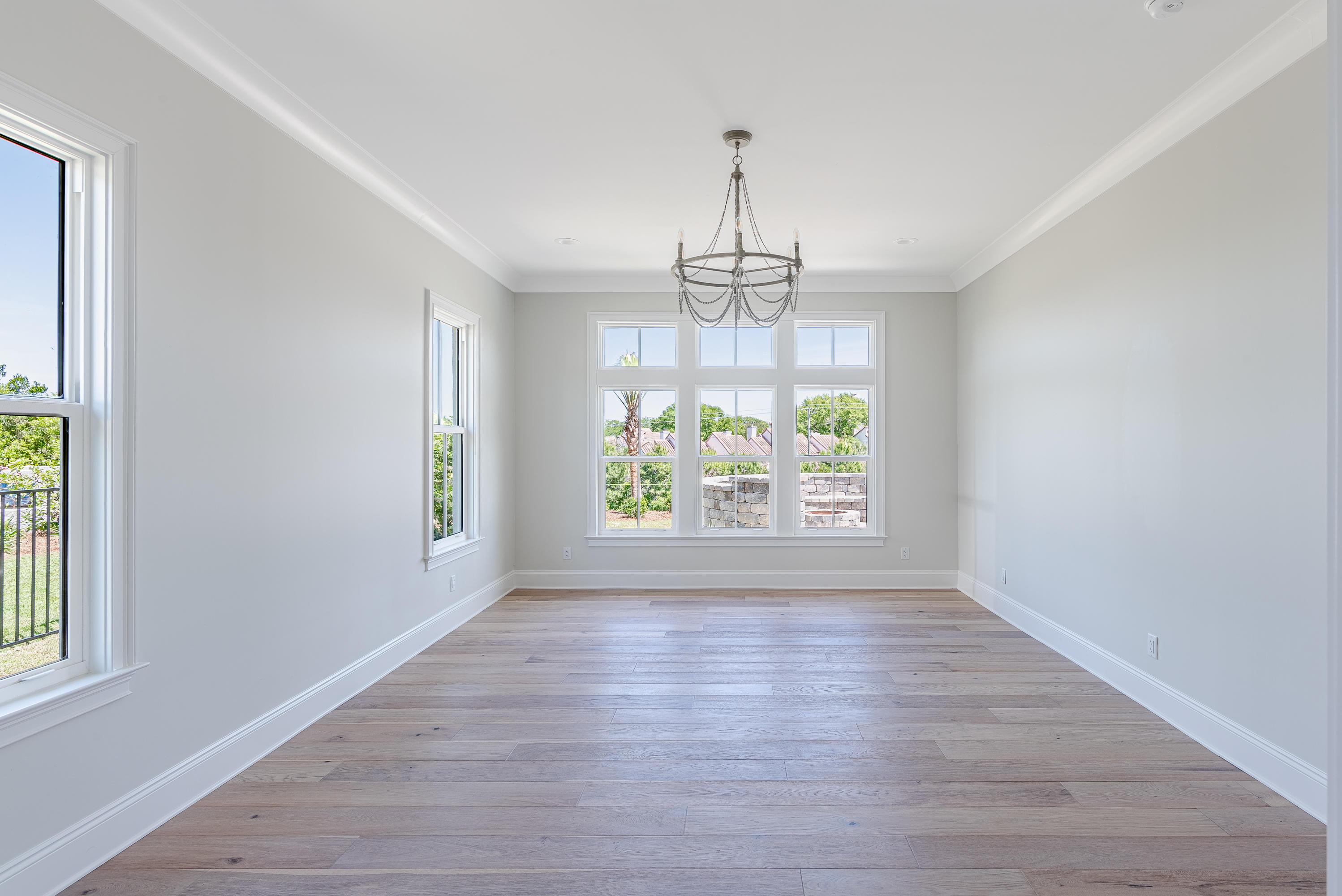 TIVOLI RIDGE - Residential