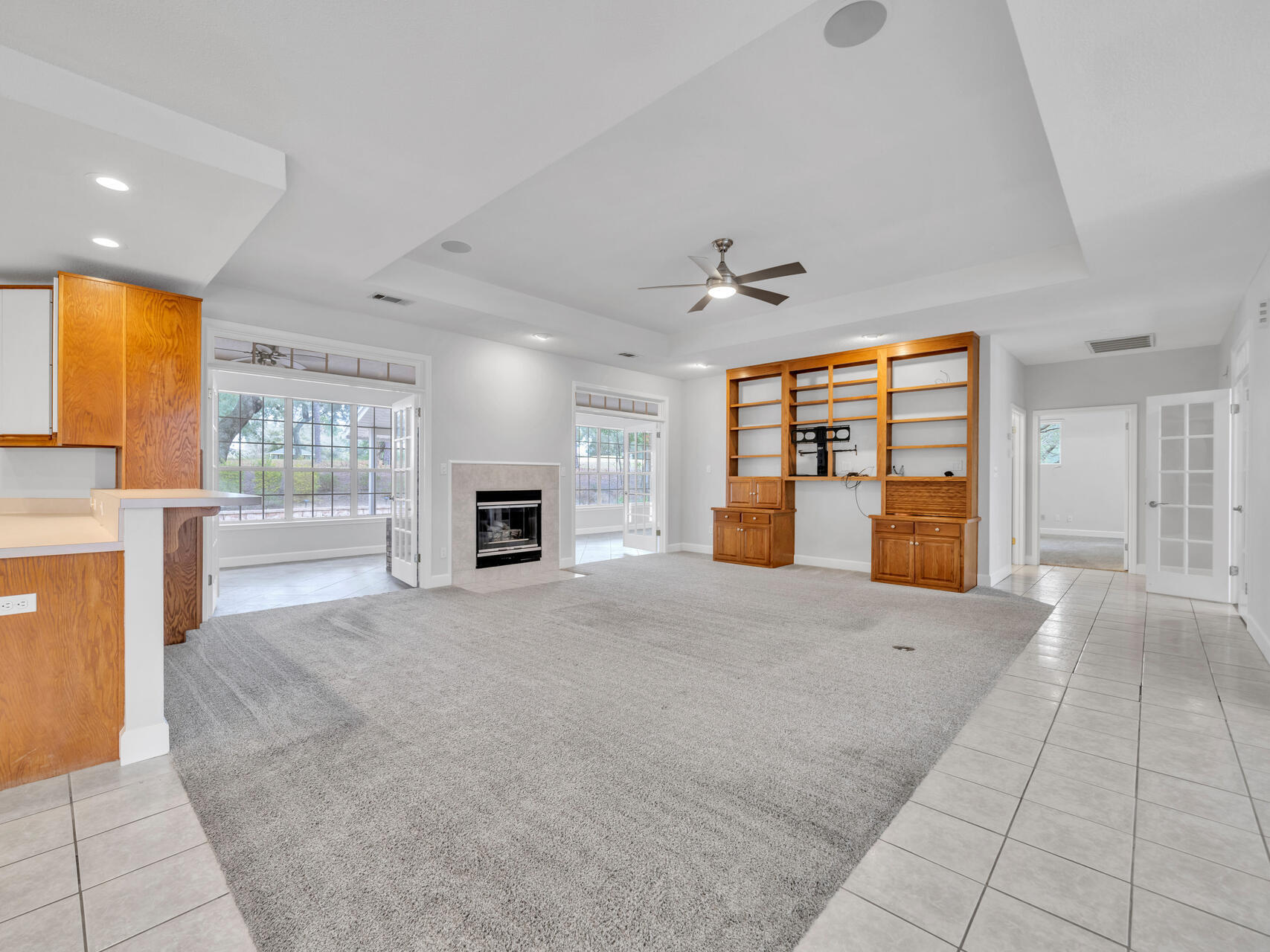 LAKE WAY VILLAS 3 - Residential