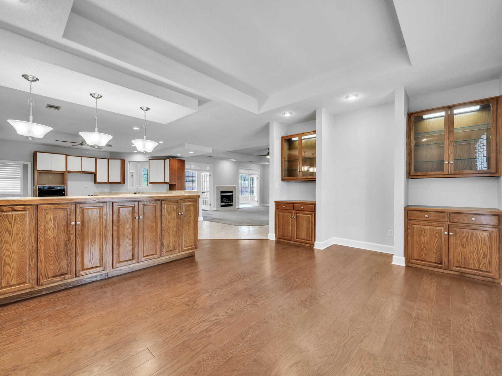 LAKE WAY VILLAS 3 - Residential