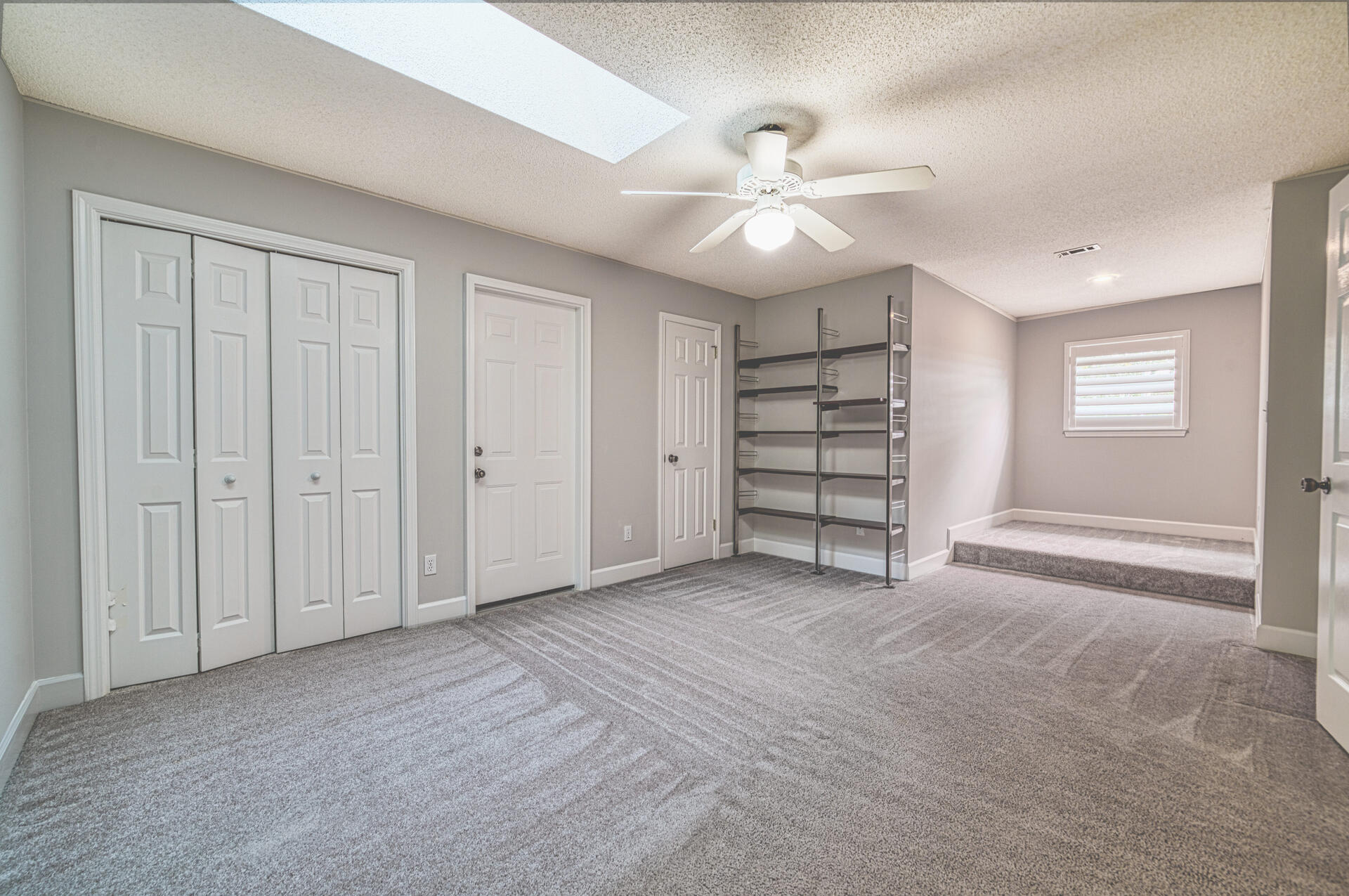 LAKE WAY VILLAS 3 - Residential