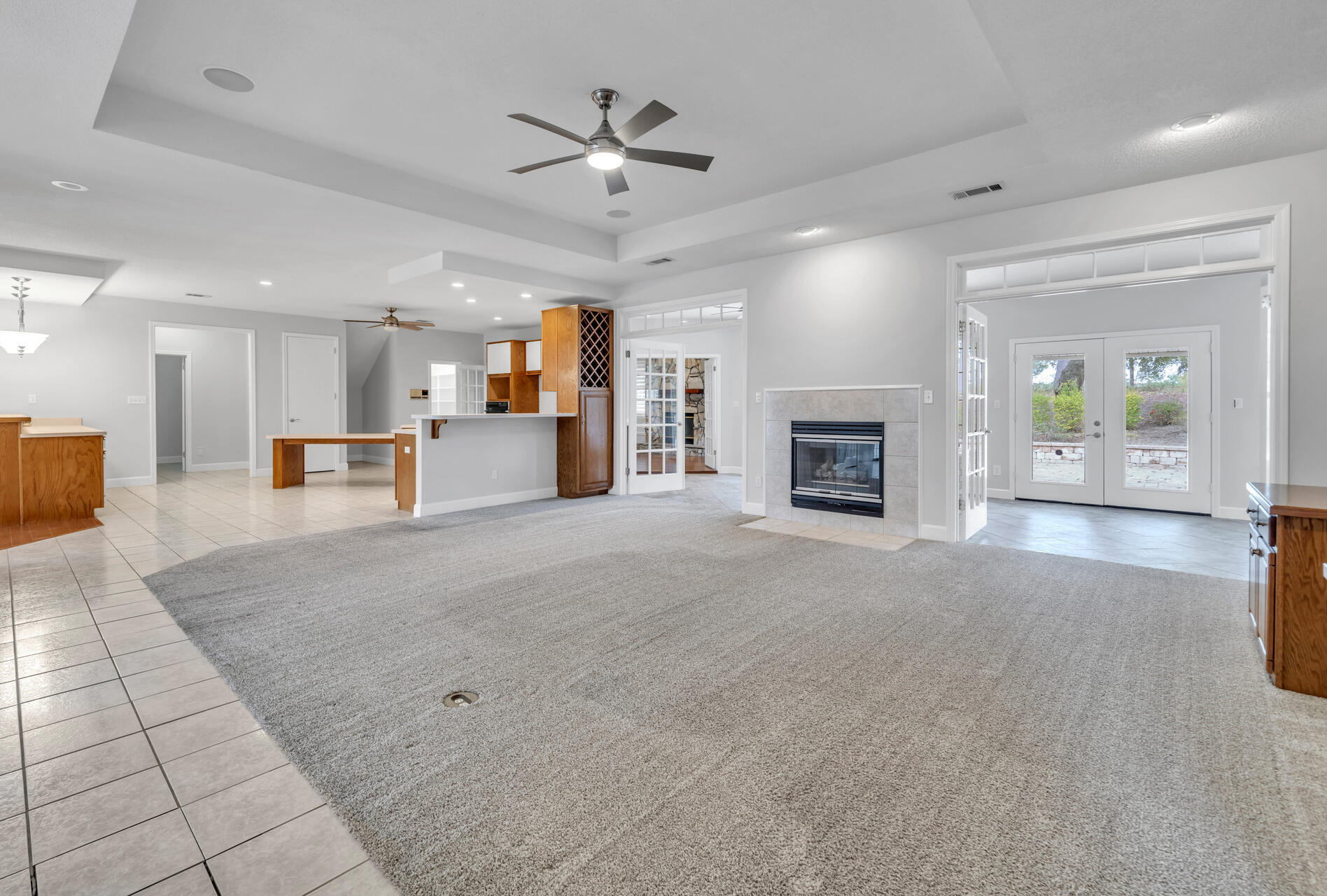 LAKE WAY VILLAS 3 - Residential
