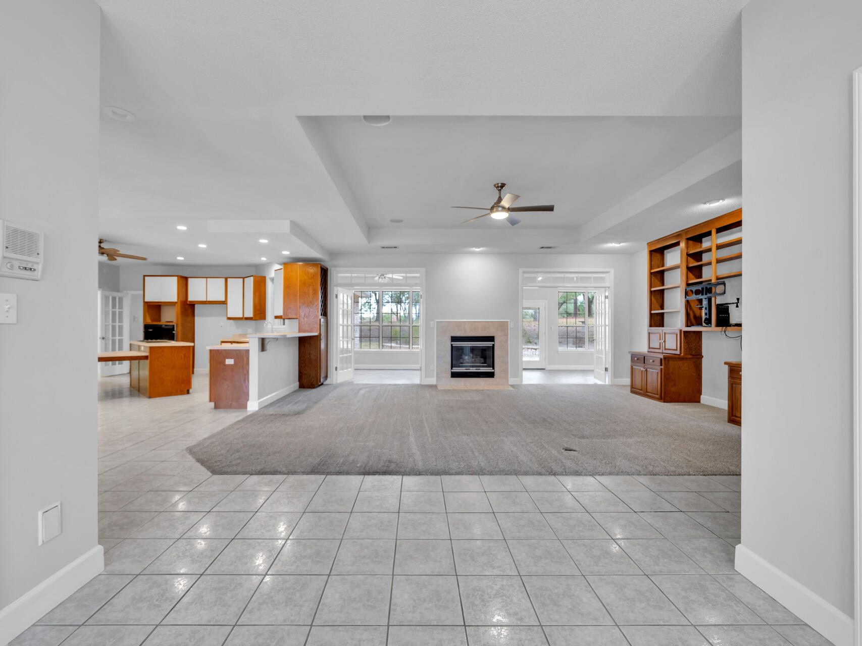 LAKE WAY VILLAS 3 - Residential
