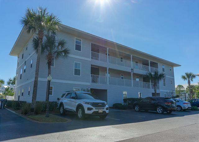 BEACHSIDE VILLAS CONDO - Residential