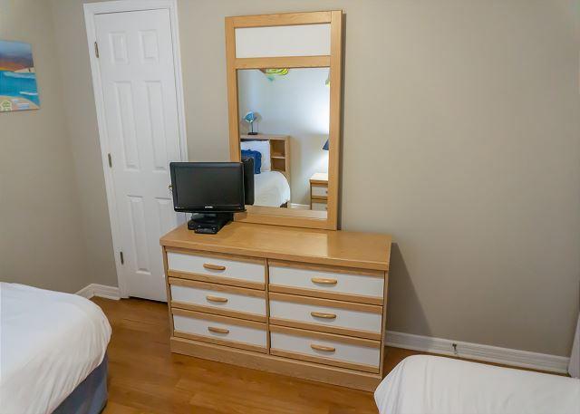 BEACHSIDE VILLAS CONDO - Residential