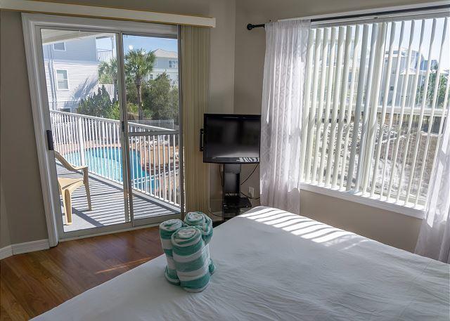 BEACHSIDE VILLAS CONDO - Residential