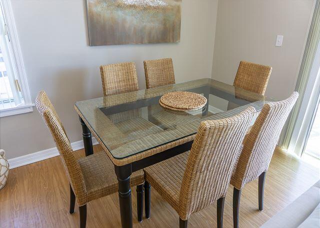 BEACHSIDE VILLAS CONDO - Residential