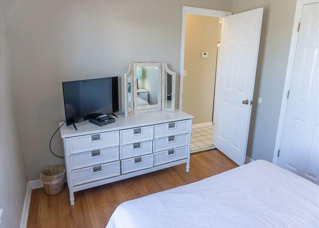 BEACHSIDE VILLAS CONDO - Residential