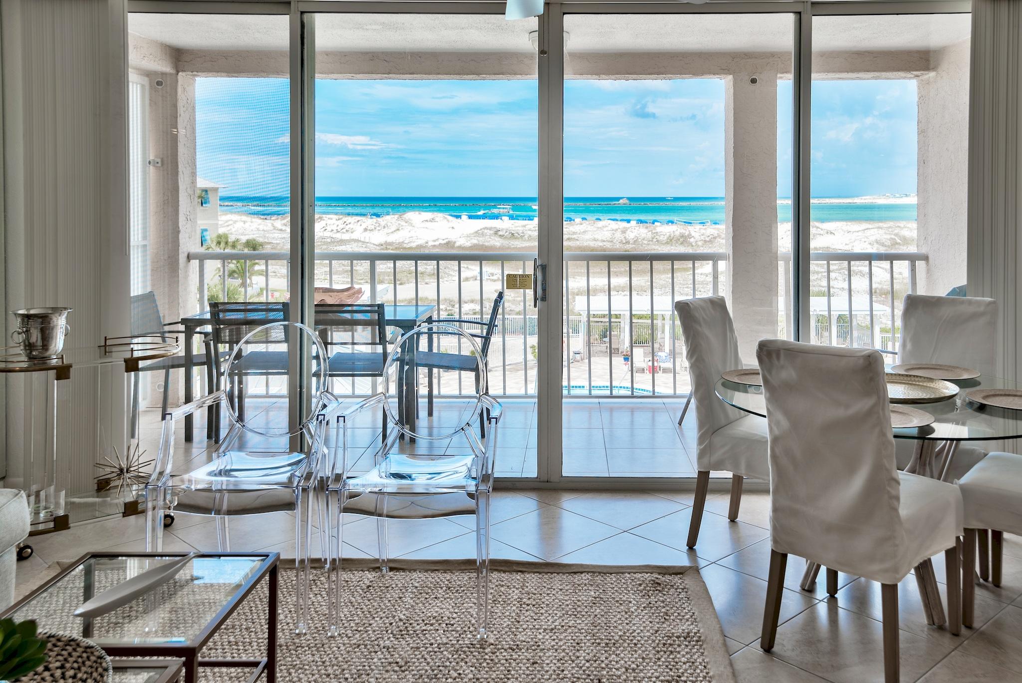 MAGNOLIA HOUSE - Residential