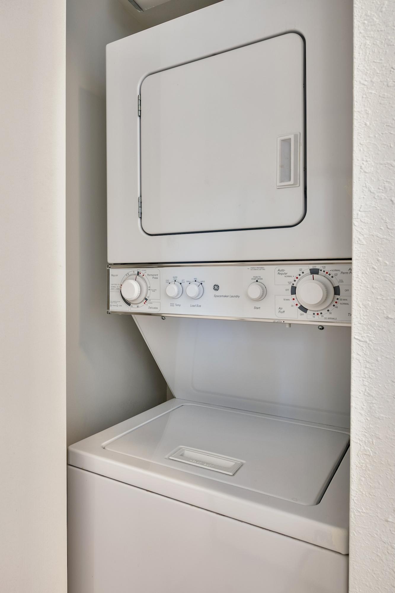 MAGNOLIA HOUSE - Residential