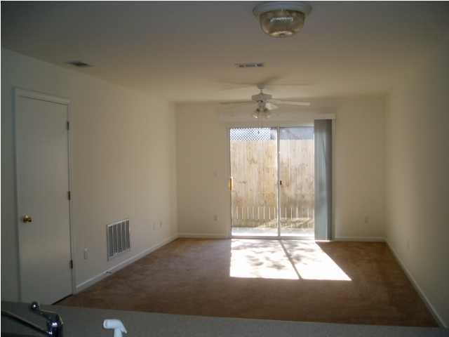 UNRECORDED SUBDIVISION - Residential Lease