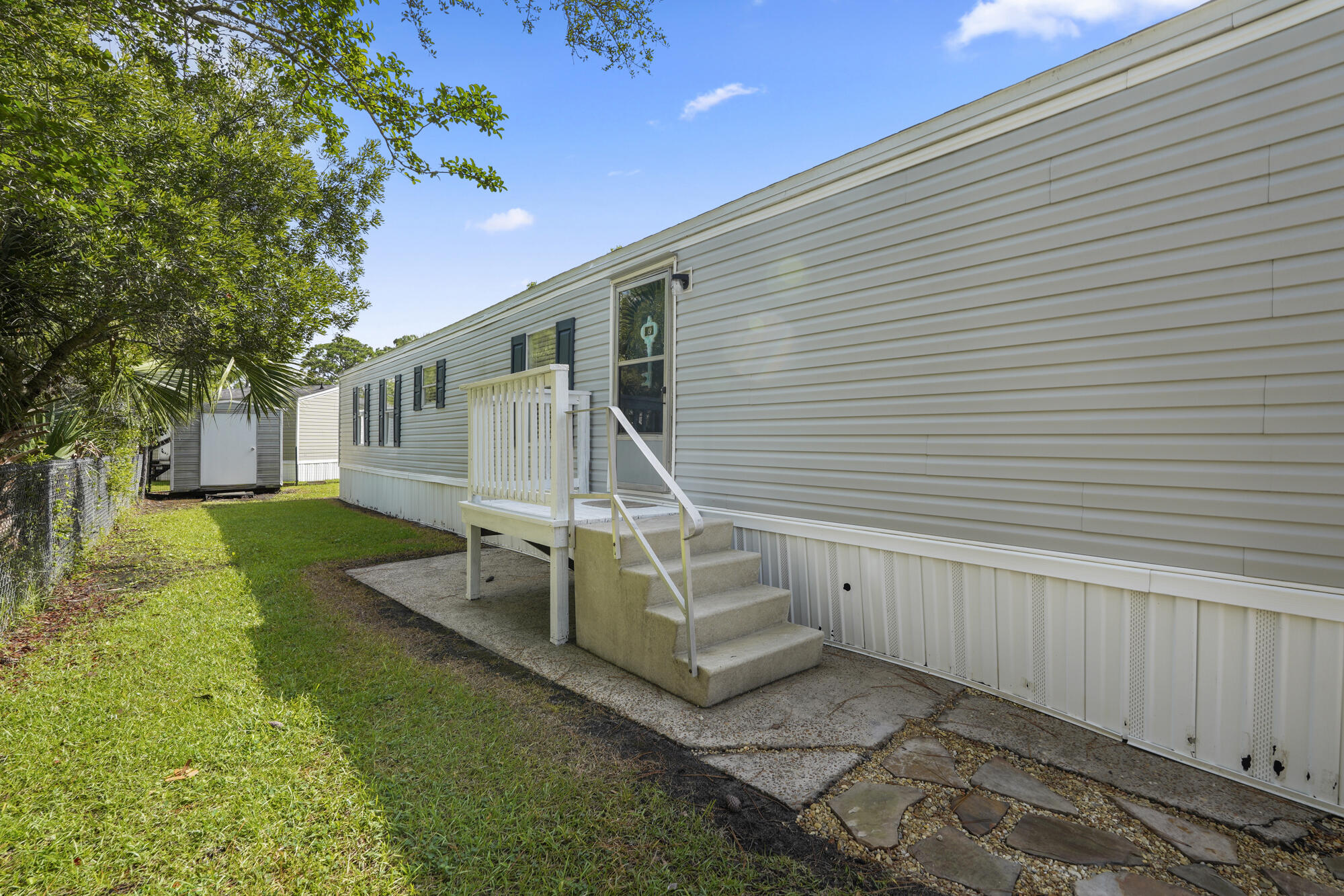 BAYSIDE PARK UNIT 1 - Residential