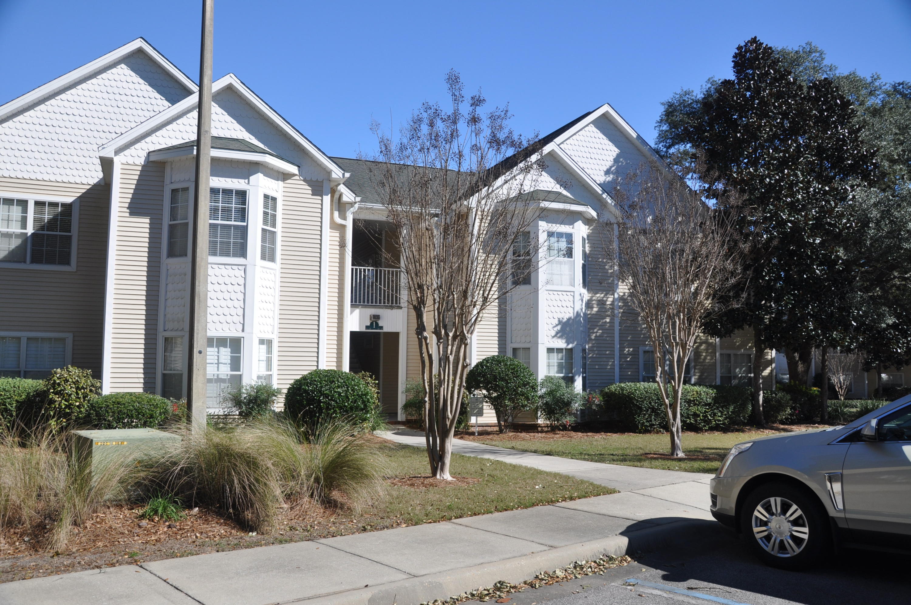 The Oaks at Niceville, condo Unit 114,  Building #1 - Residential