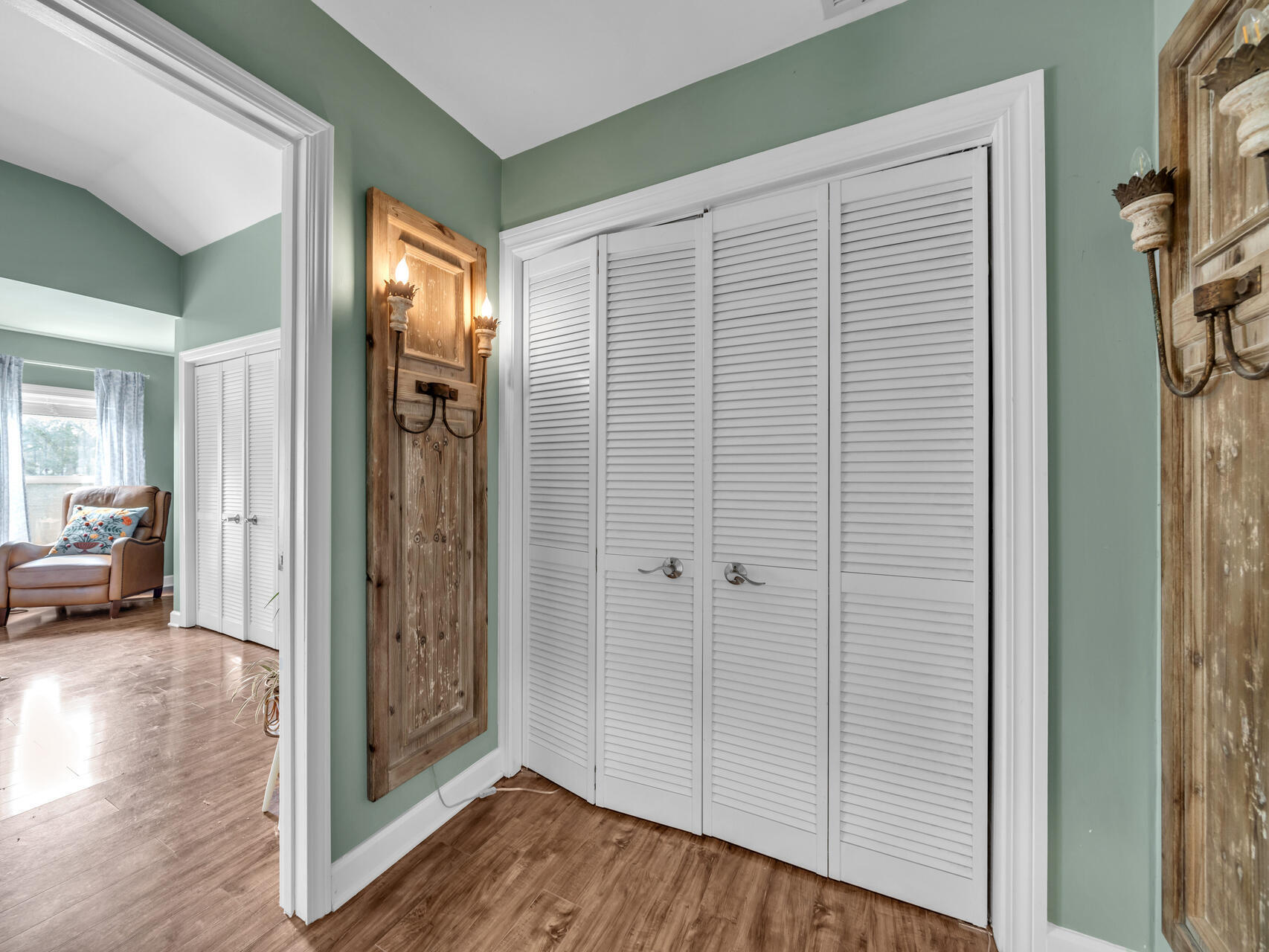SHORTLINE ESTATES THE COTTAGES OF - Residential