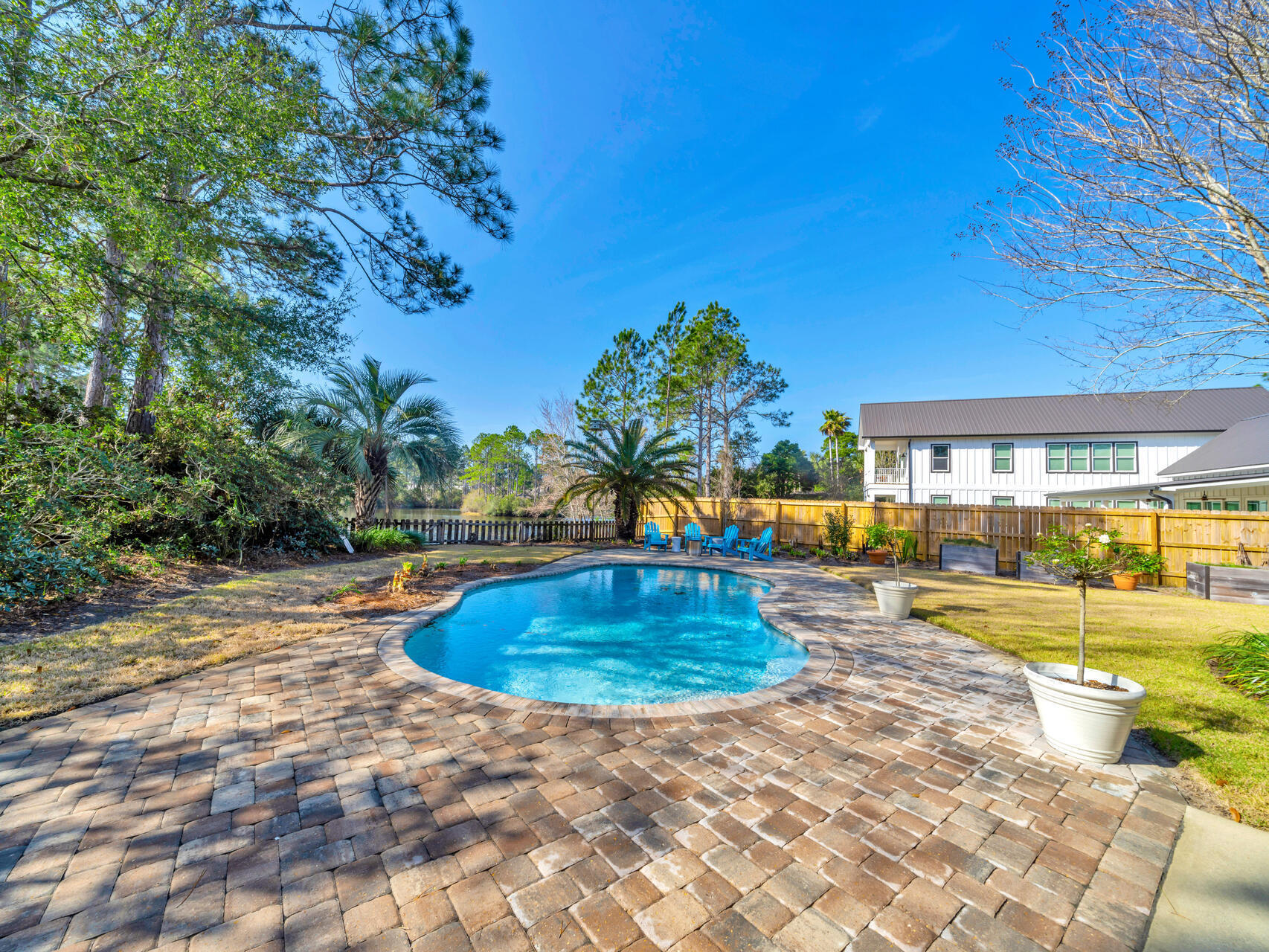 SHORTLINE ESTATES THE COTTAGES OF - Residential