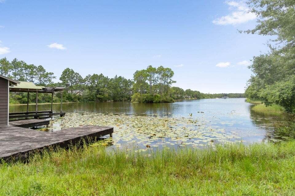 SHORTLINE ESTATES THE COTTAGES OF - Residential
