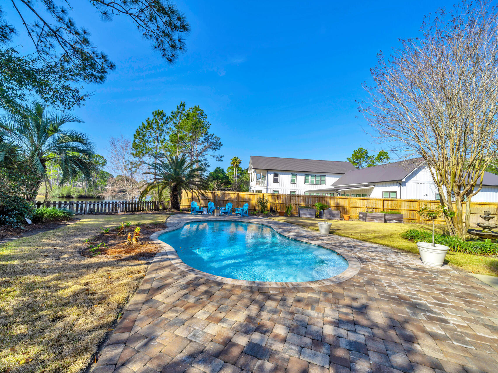 SHORTLINE ESTATES THE COTTAGES OF - Residential