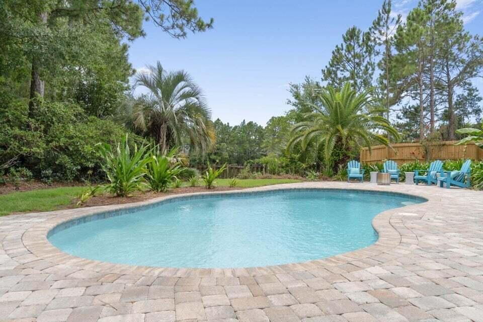 SHORTLINE ESTATES THE COTTAGES OF - Residential