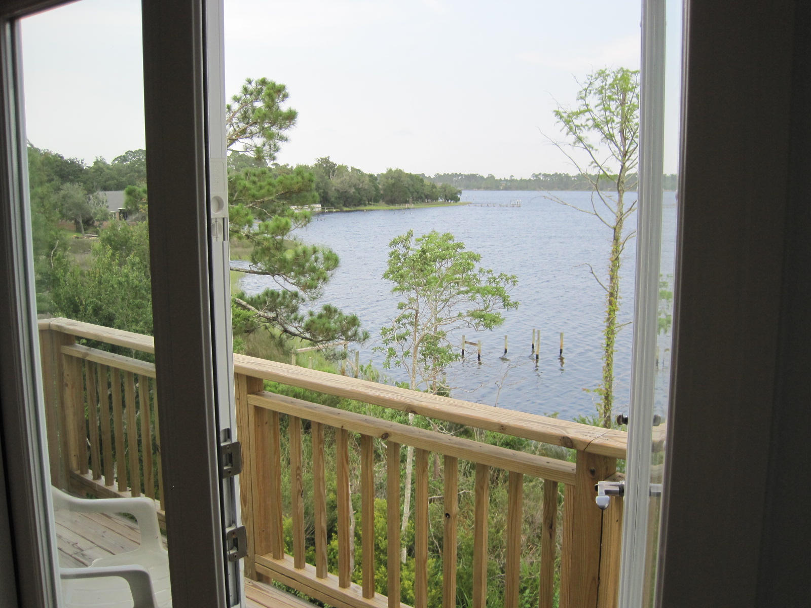 HOLLEY SHORES - Residential