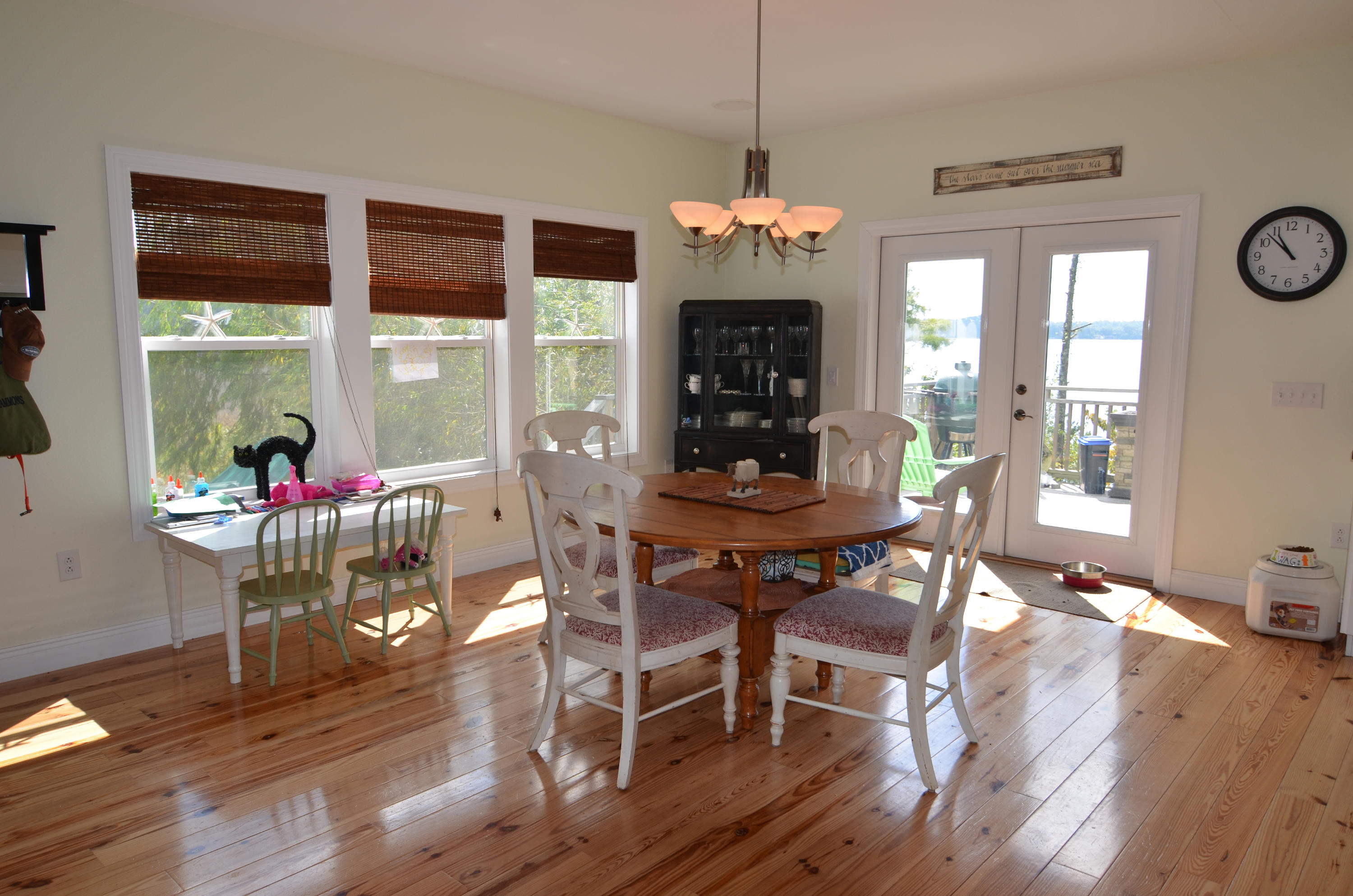 HOLLEY SHORES - Residential