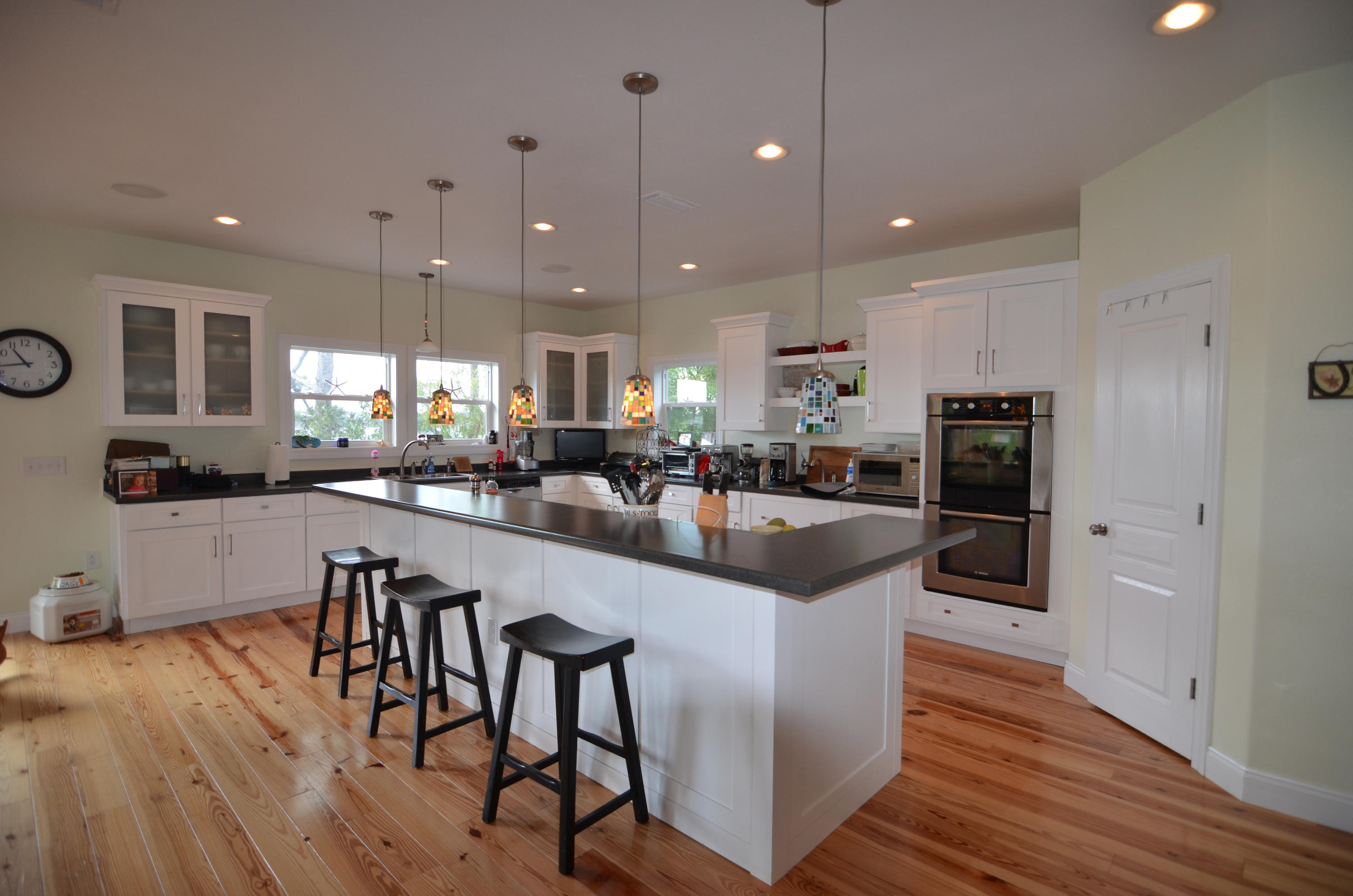 HOLLEY SHORES - Residential