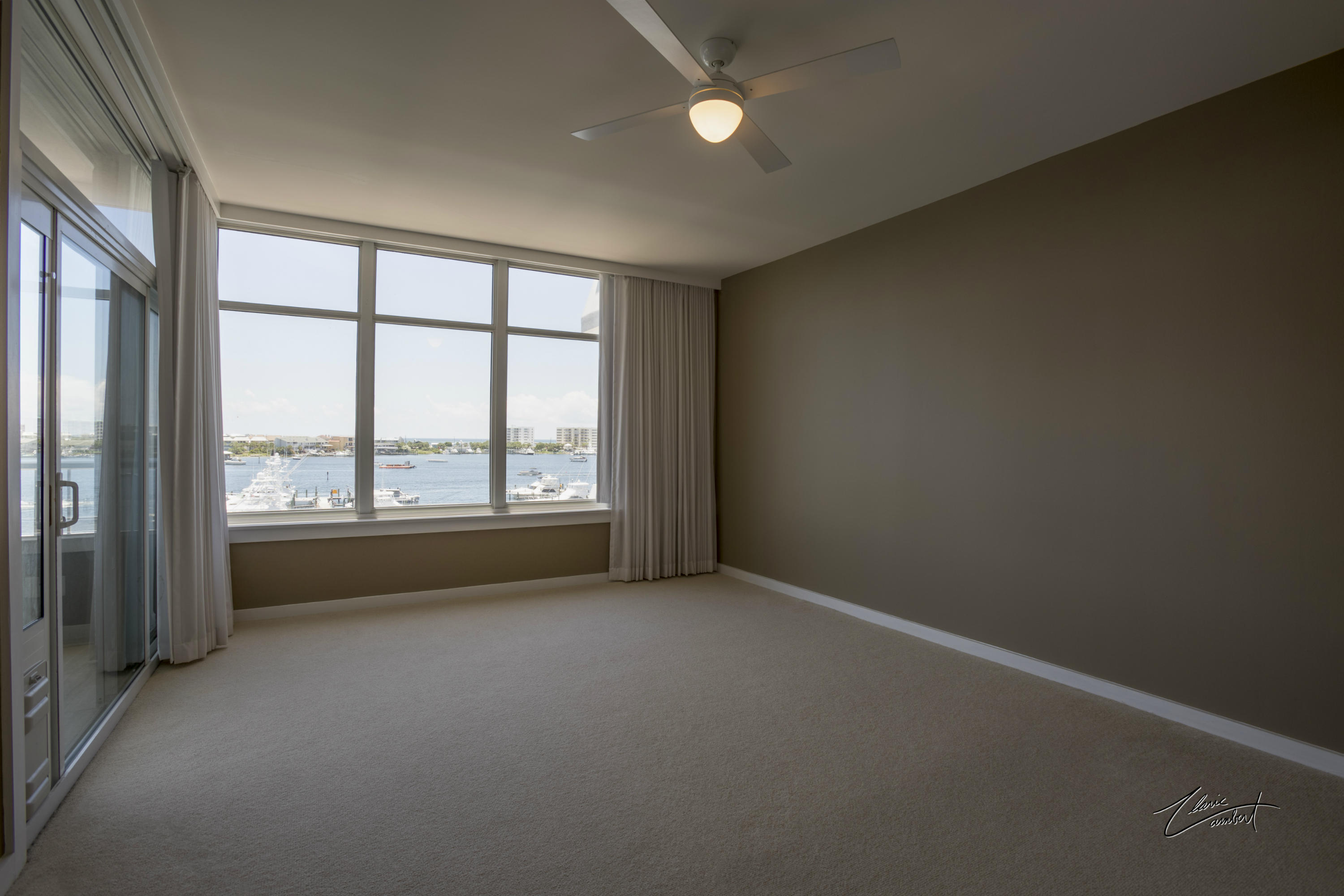 DESTIN YACHT CLUB - Residential