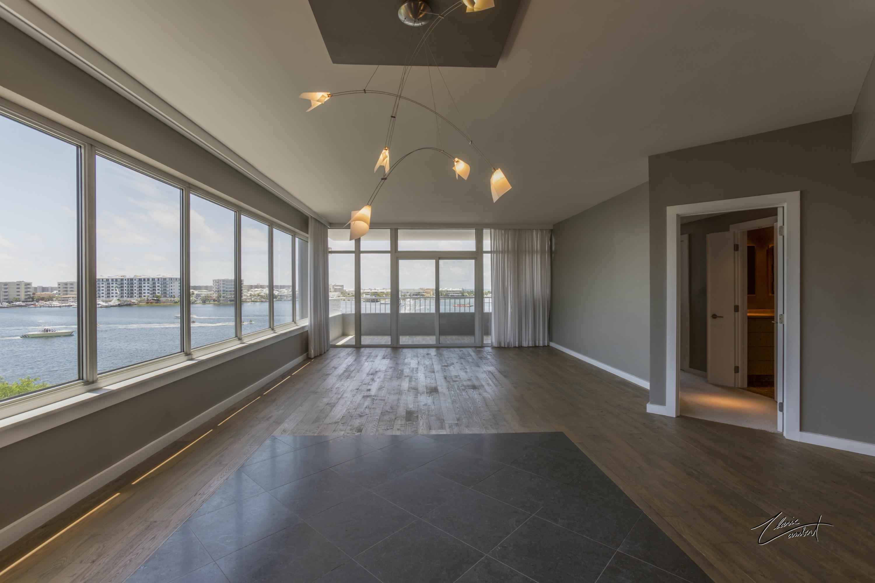 DESTIN YACHT CLUB - Residential