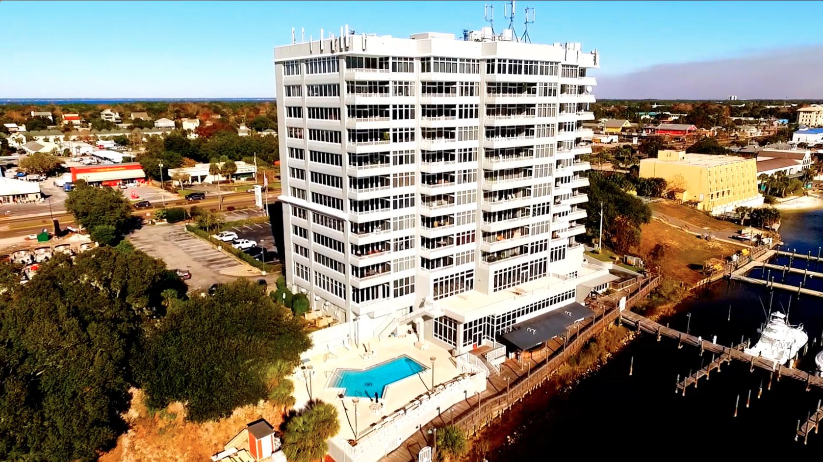DESTIN YACHT CLUB - Residential