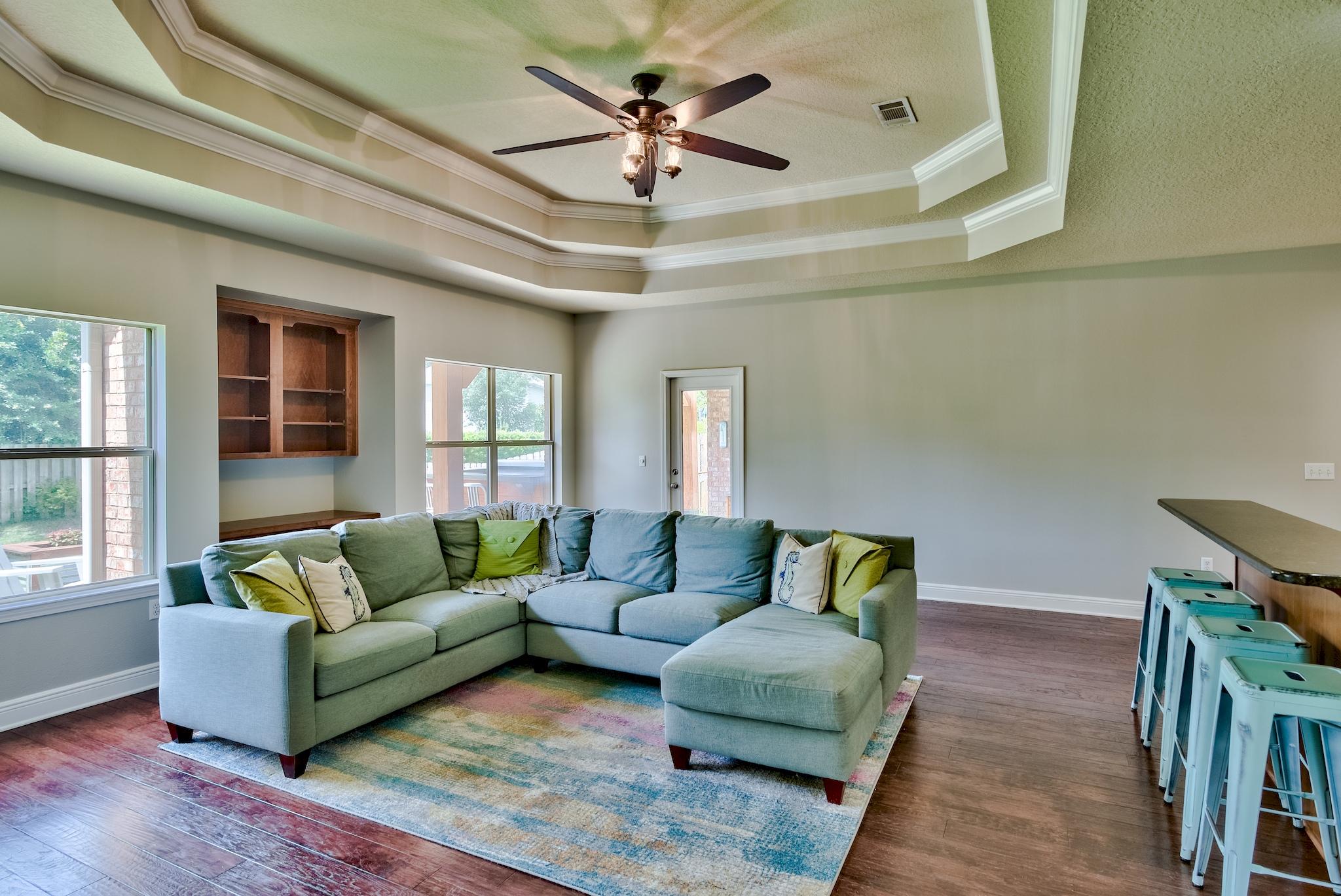 MUSSETT BAYOU ESTATES - Residential