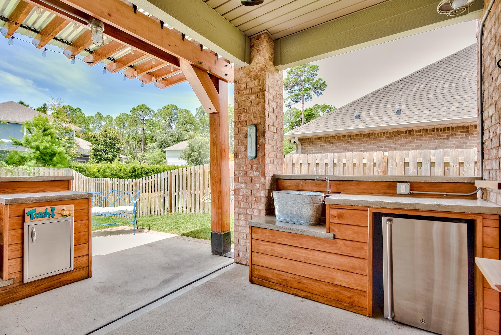 MUSSETT BAYOU ESTATES - Residential