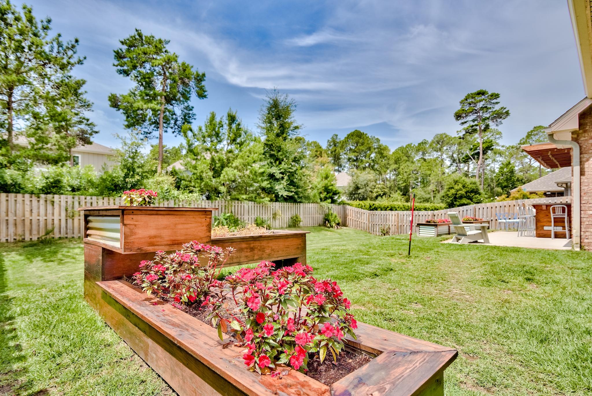 MUSSETT BAYOU ESTATES - Residential