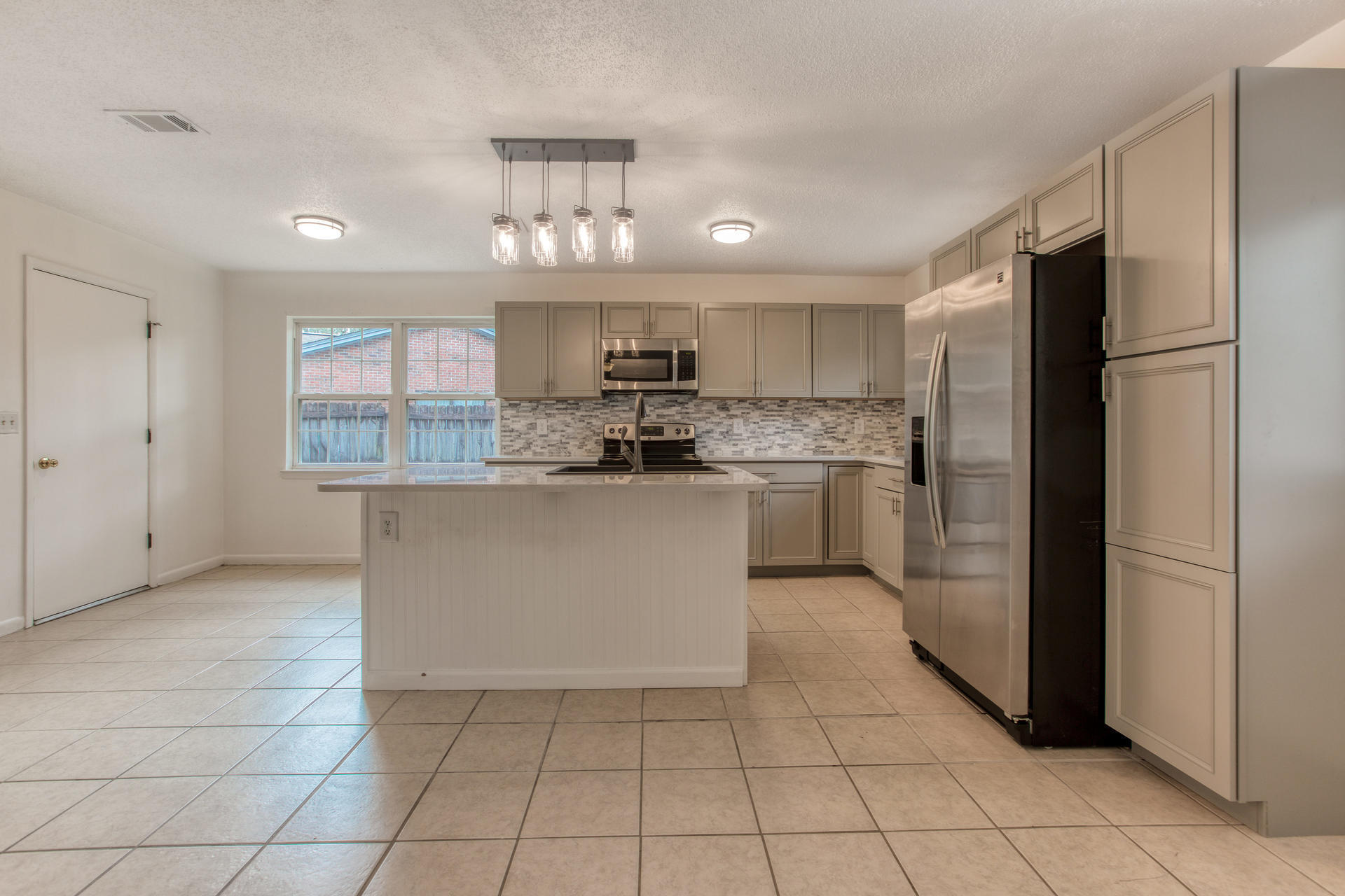 CREEKSIDE 2 - Residential