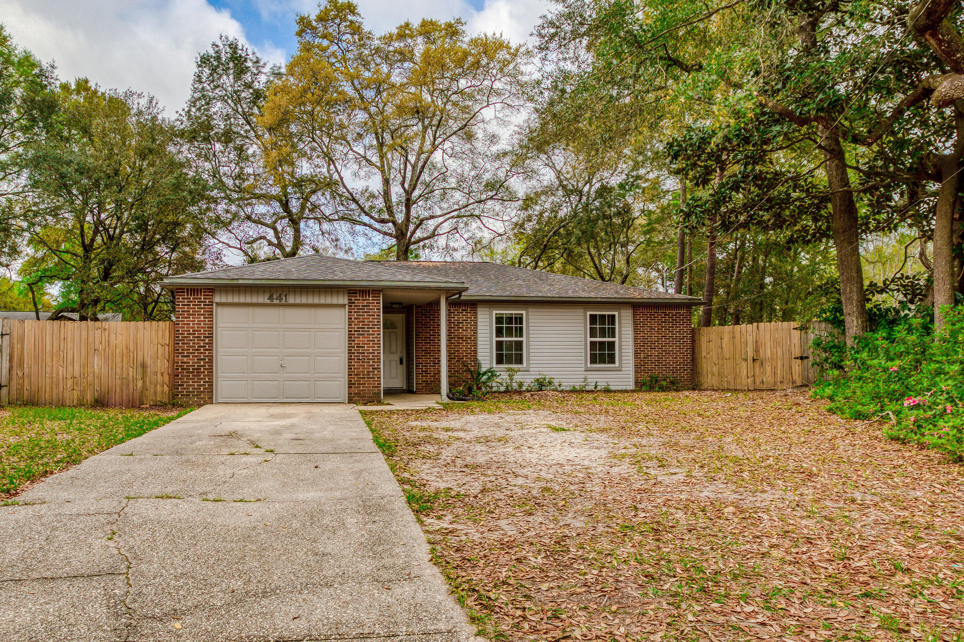 CREEKSIDE 2 - Residential